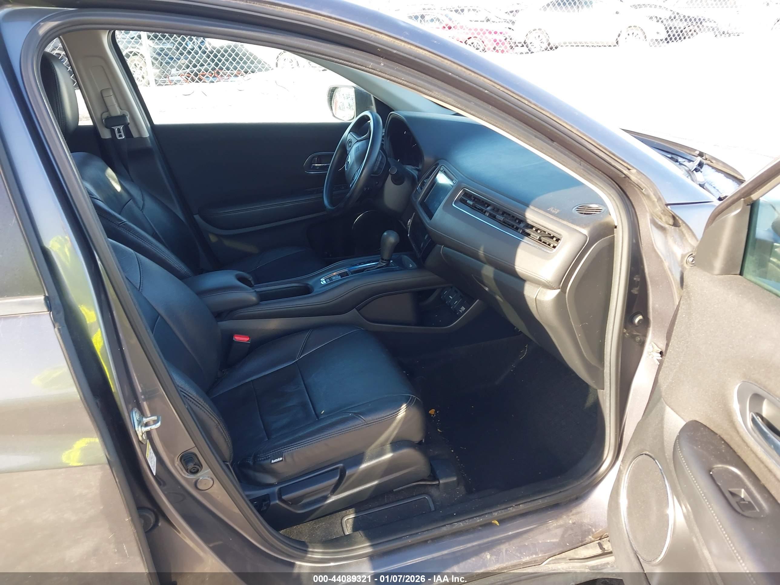 HONDA HR-V image 5