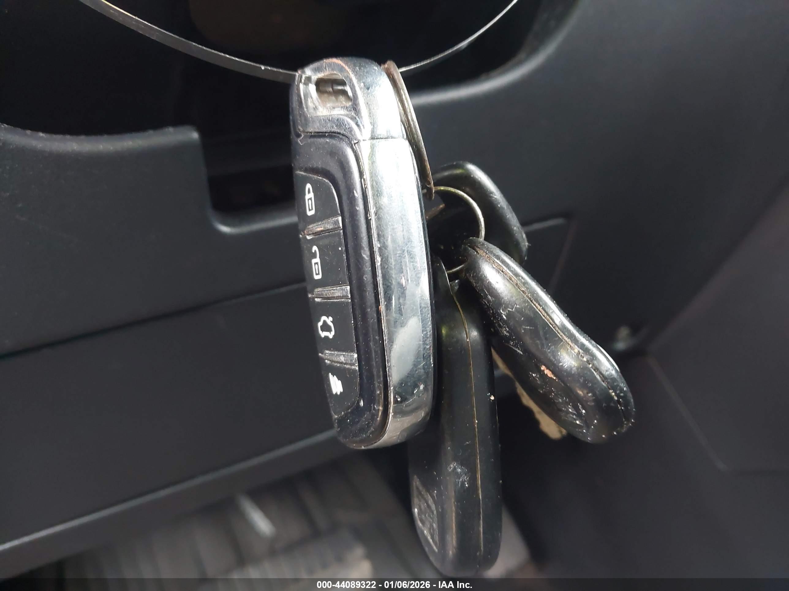 MITSUBISHI LANCER image 11