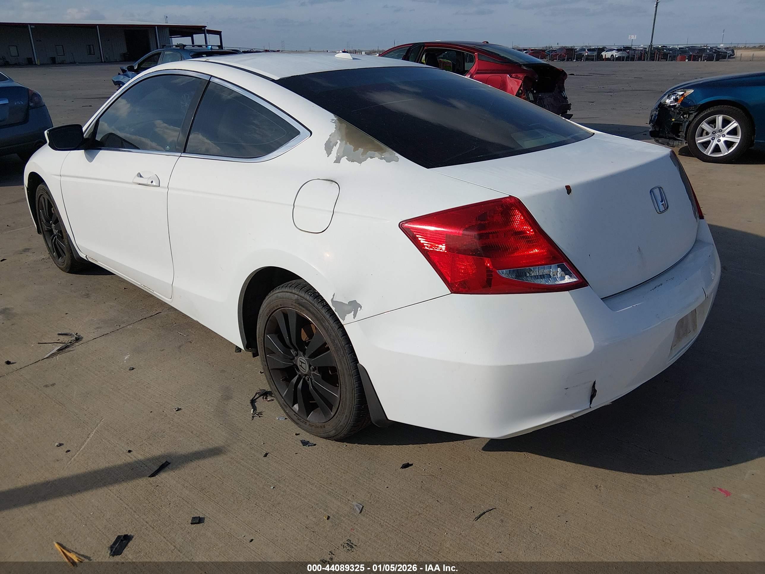 HONDA ACCORD image 3