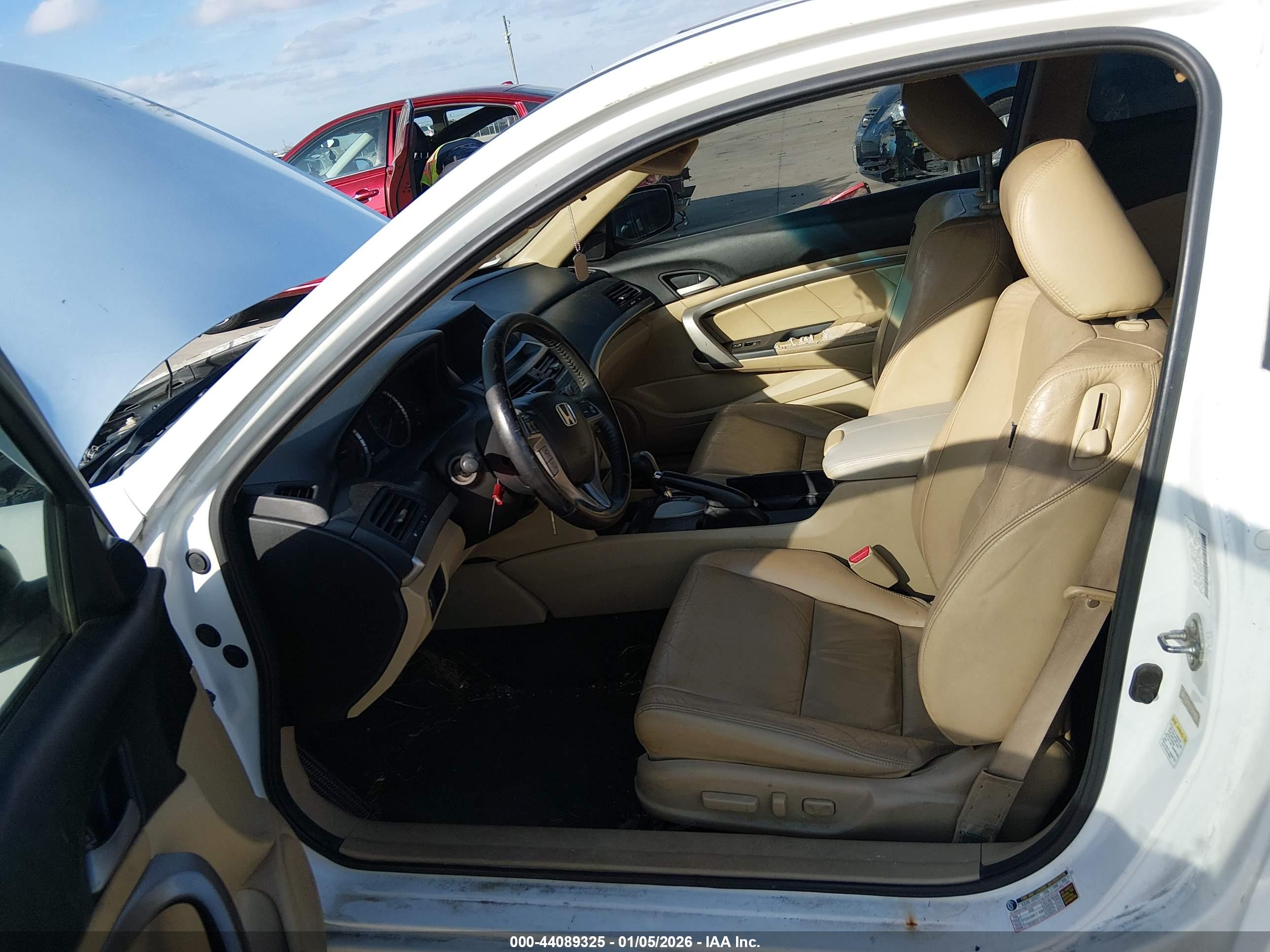 HONDA ACCORD image 8