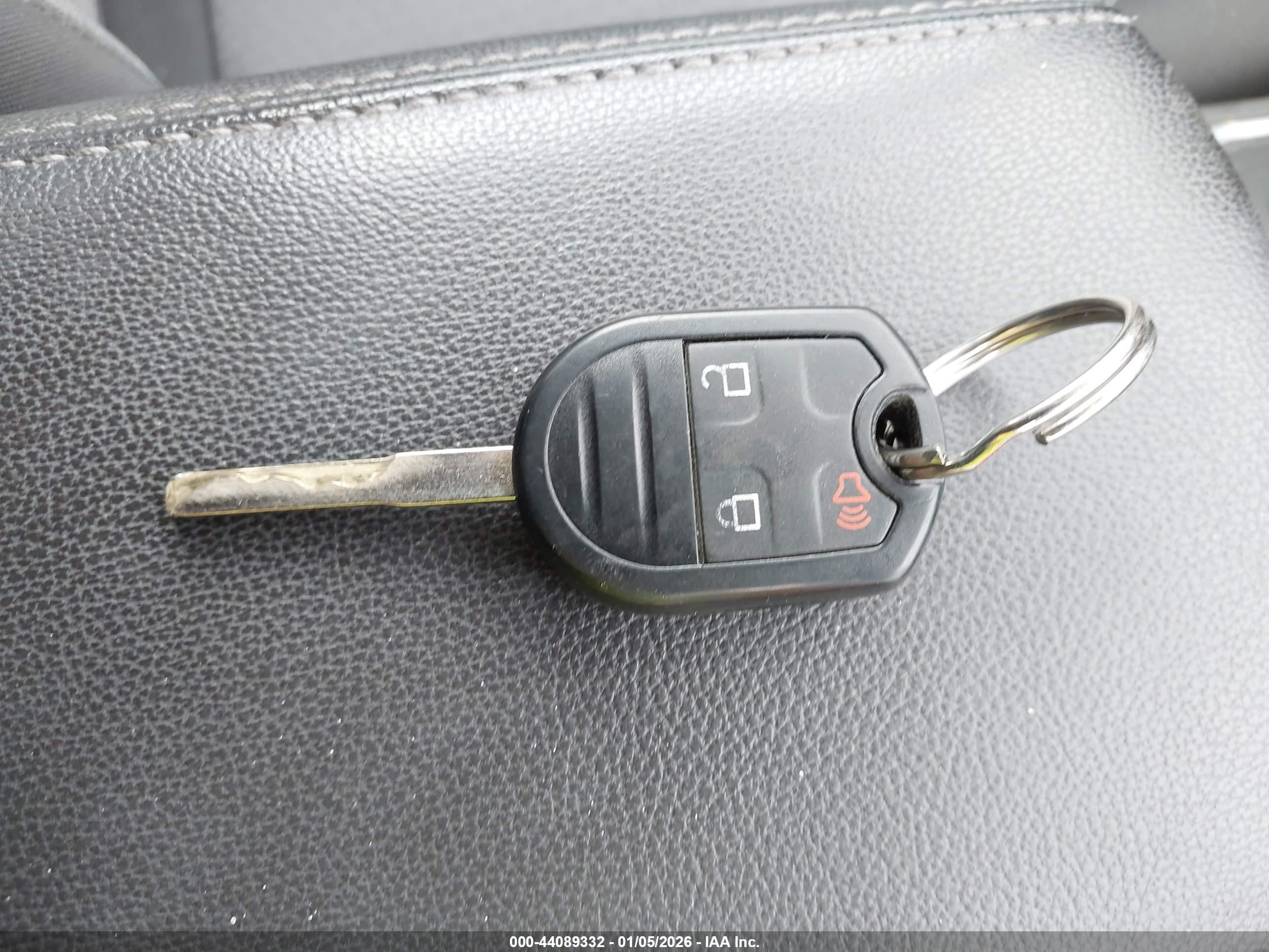FORD ESCAPE image 11