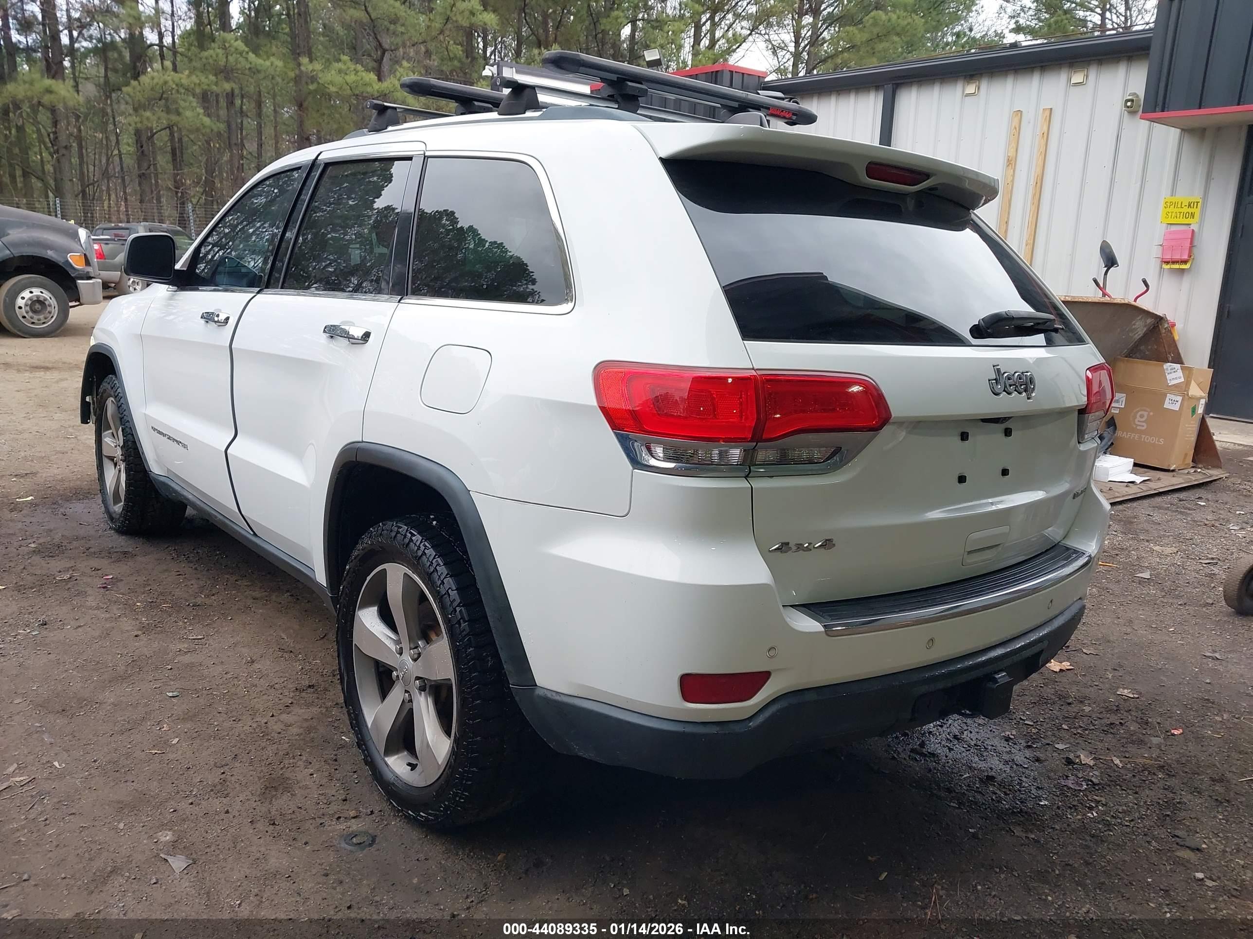 JEEP GRAND image 3