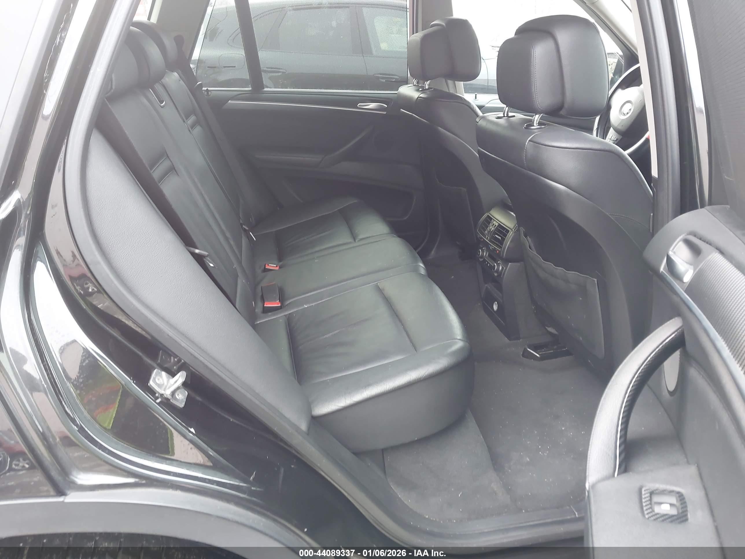 BMW X5 image 8
