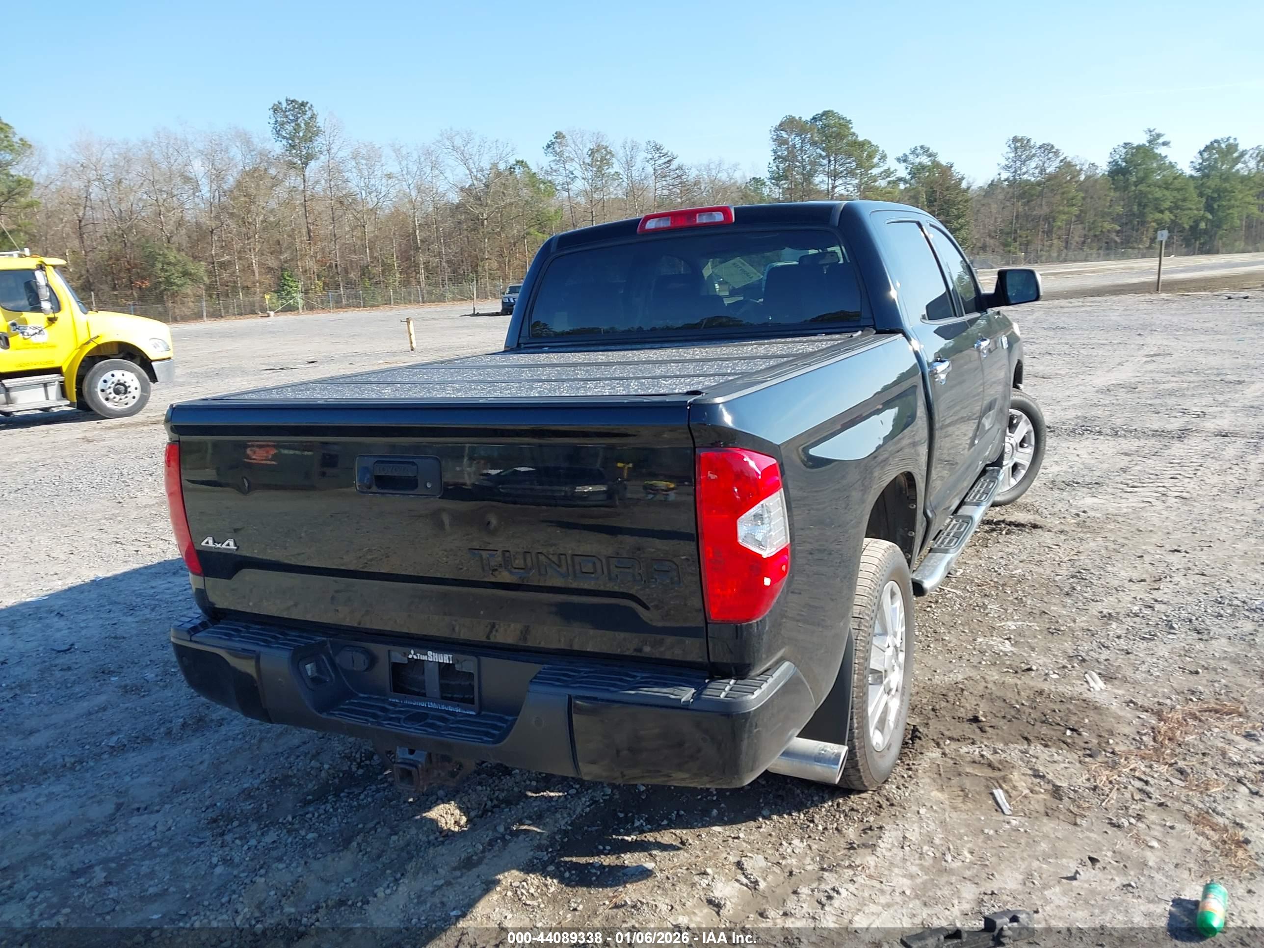 TOYOTA TUNDRA image 6