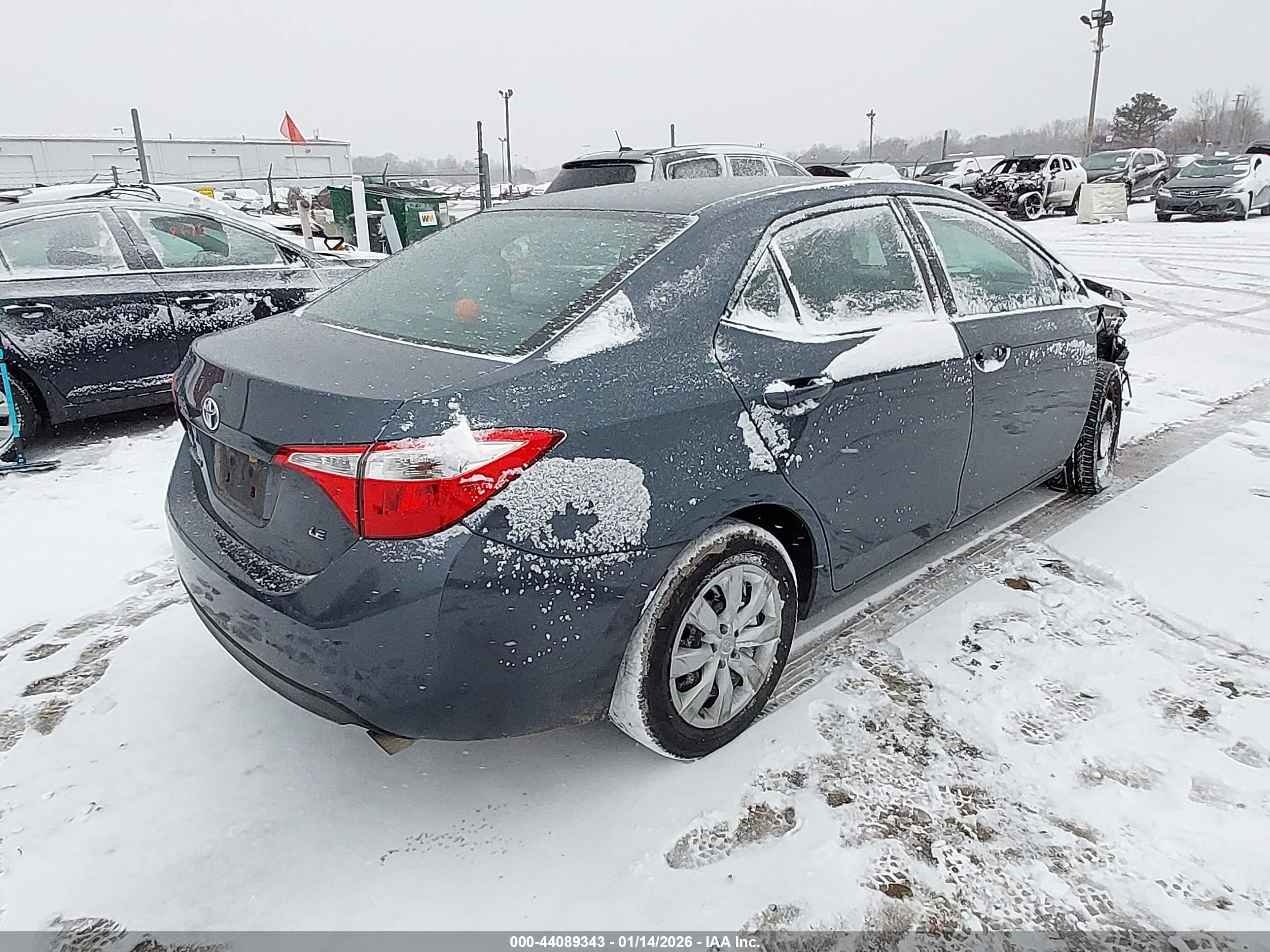 TOYOTA COROLLA image 4