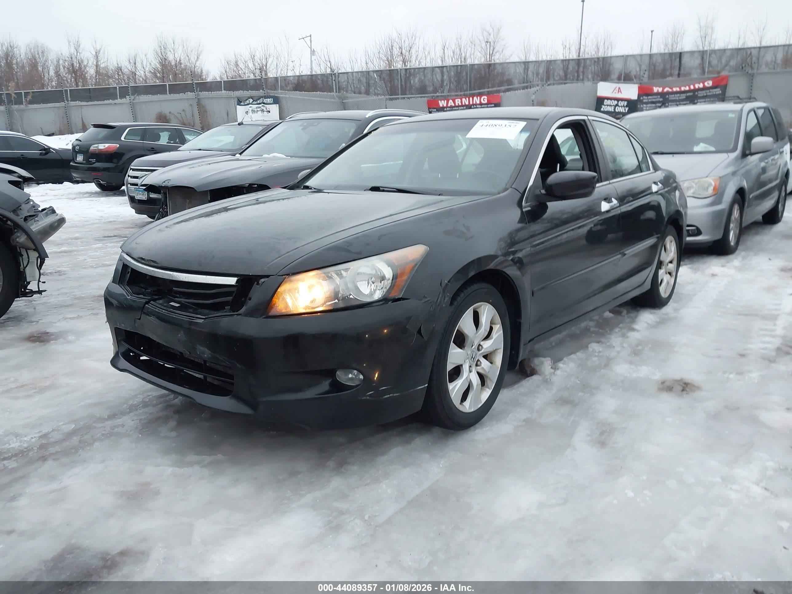 HONDA ACCORD image 2