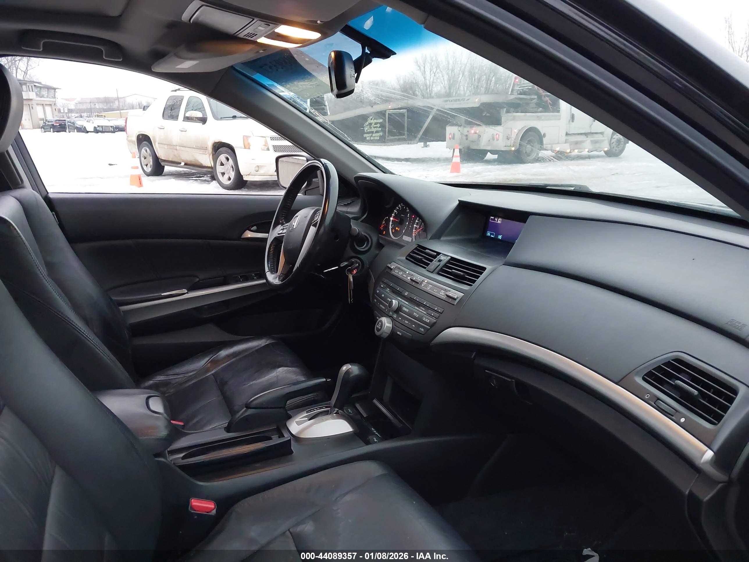 HONDA ACCORD image 5