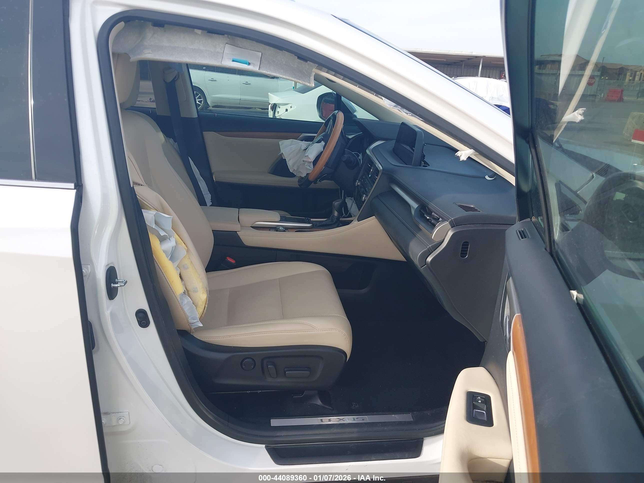 LEXUS RX image 5