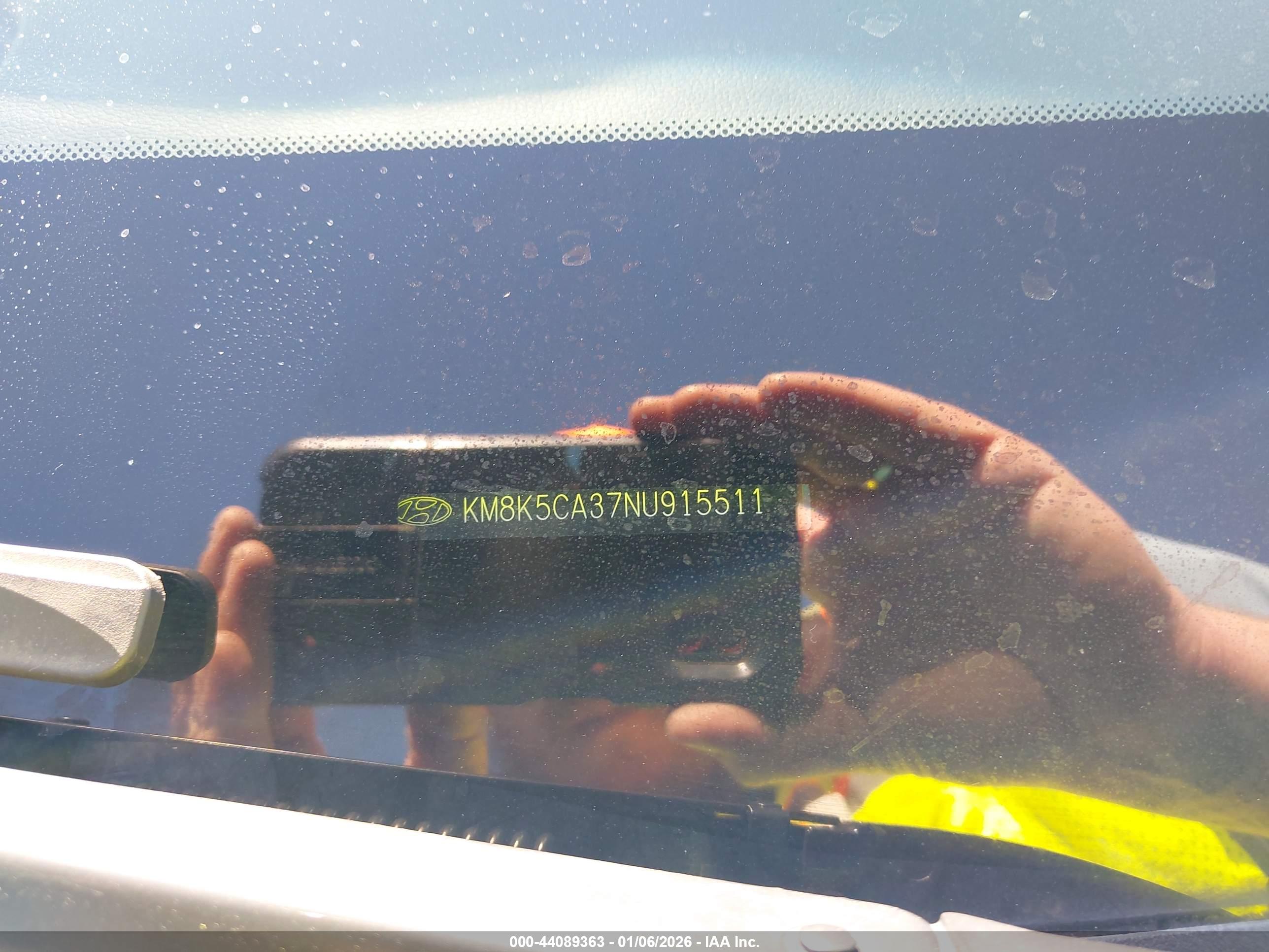 HYUNDAI KONA image 9
