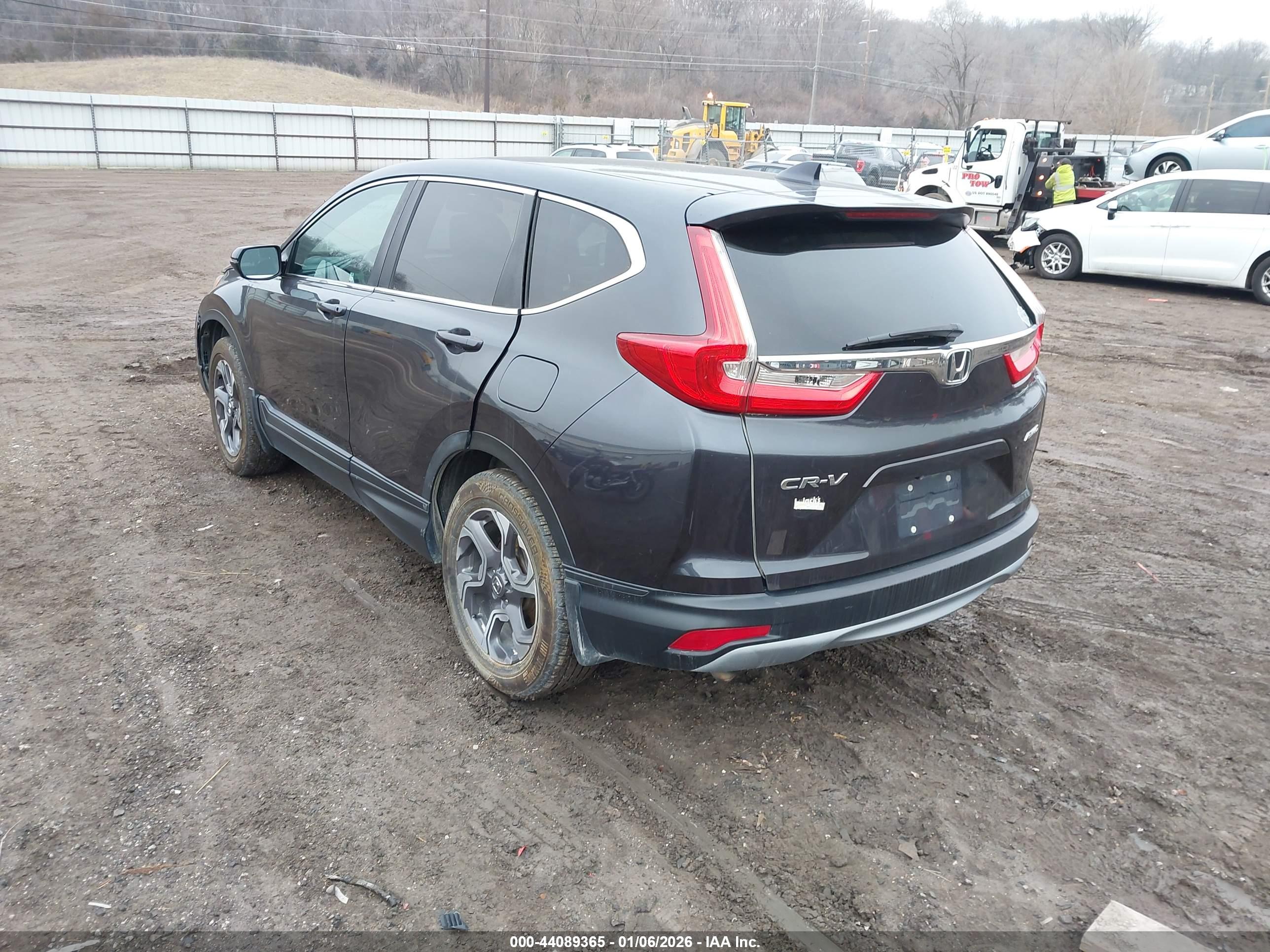 HONDA CR-V image 3