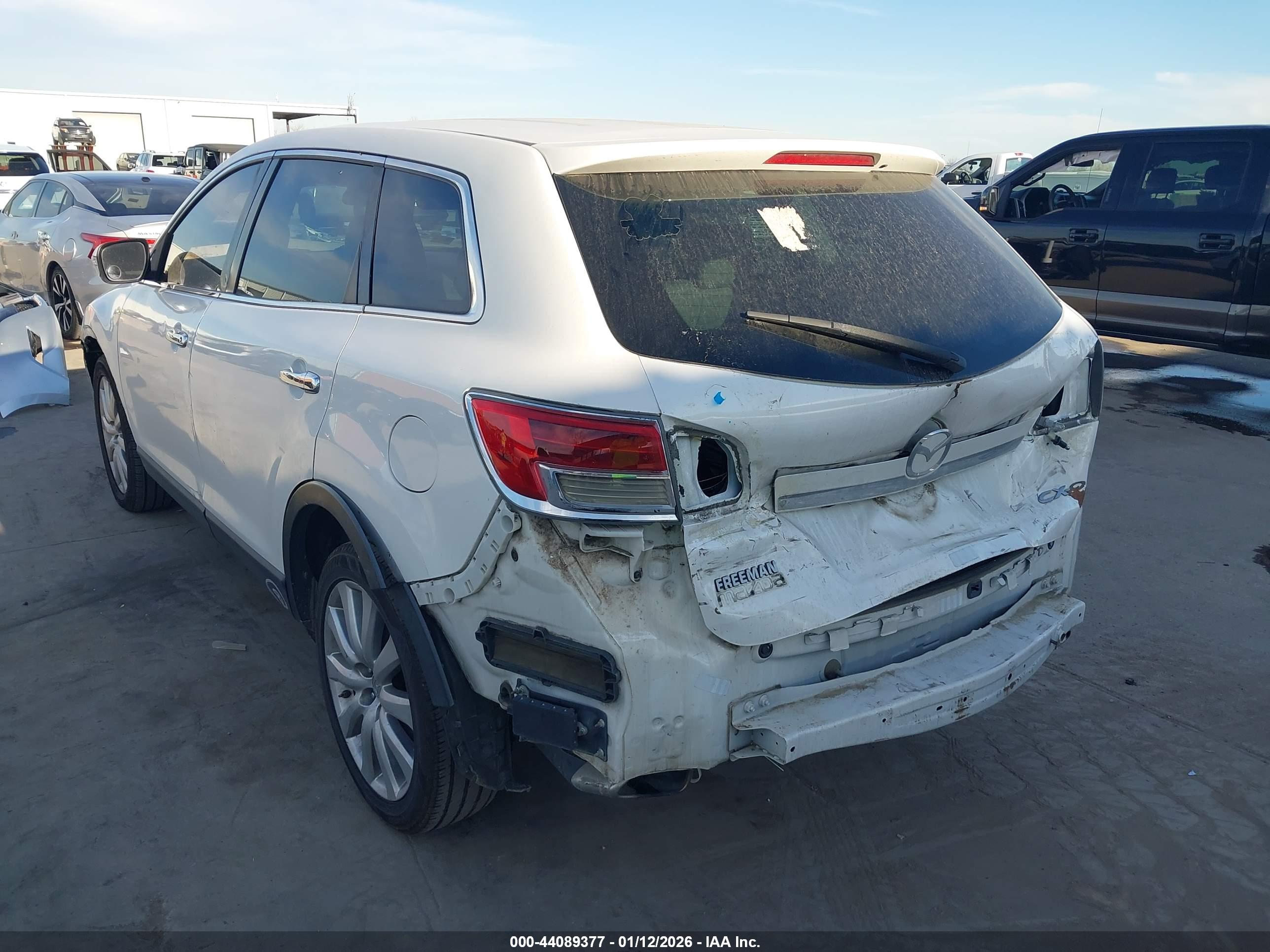 MAZDA CX-9 image 3