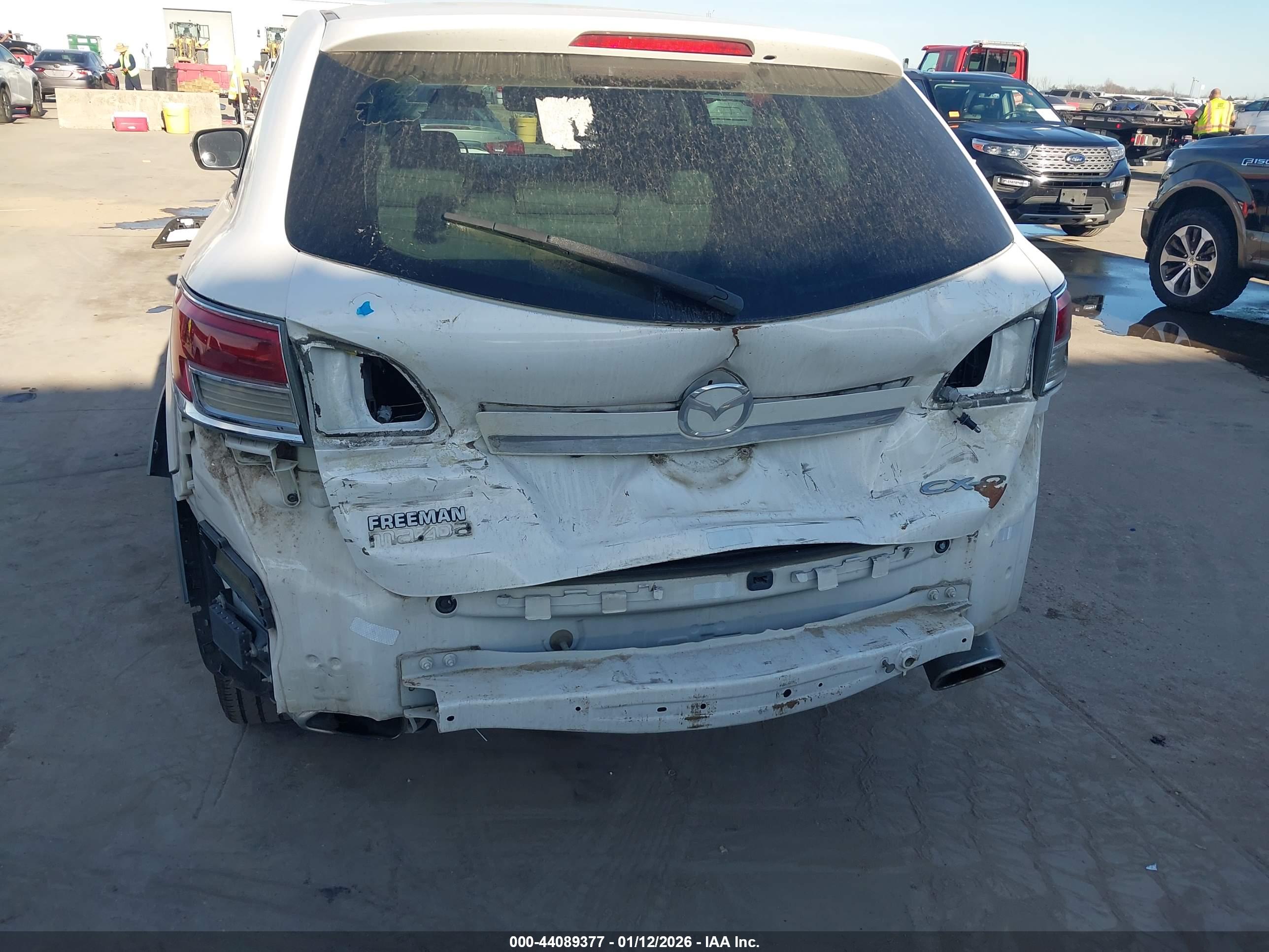 MAZDA CX-9 image 6