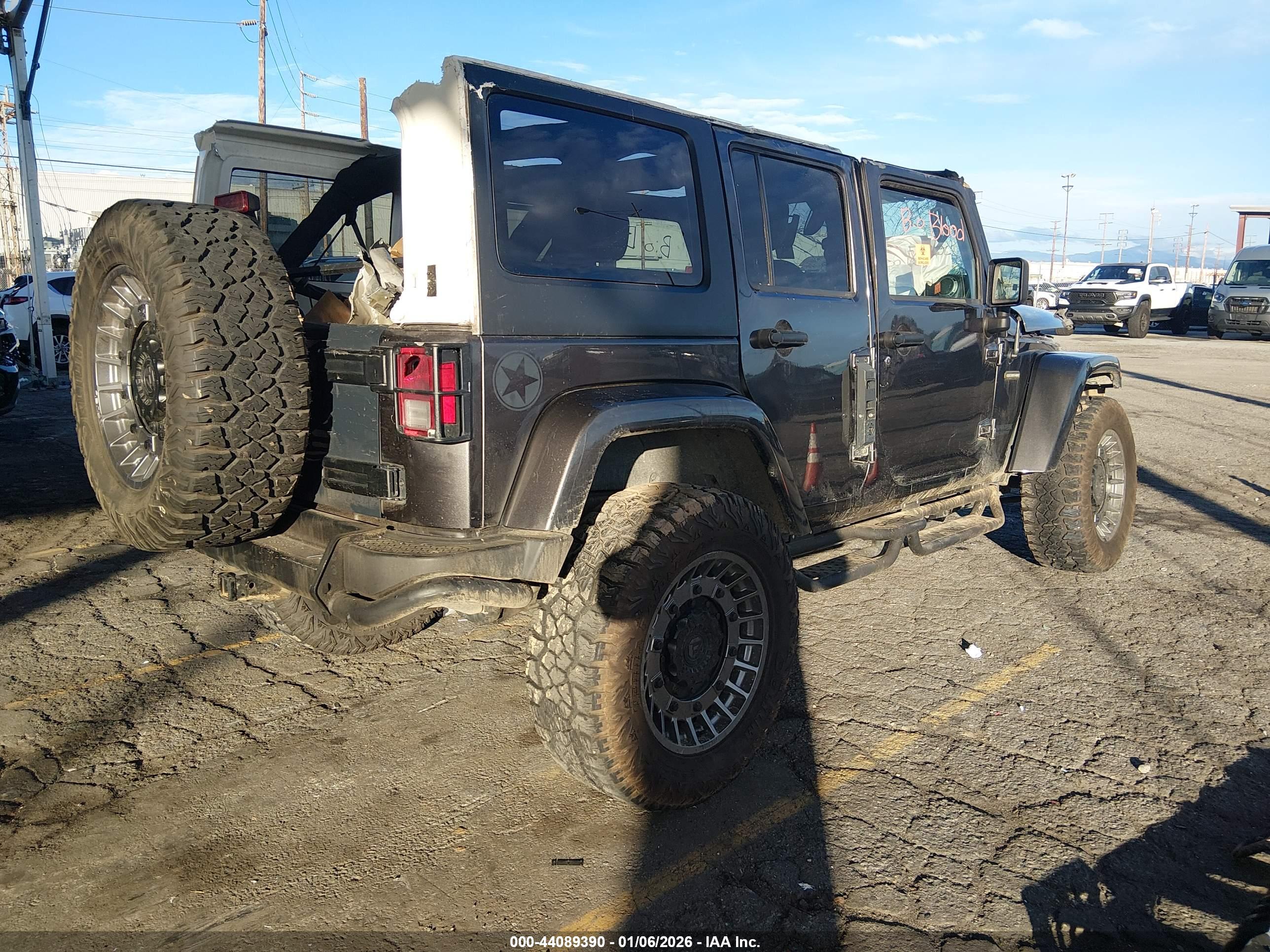 JEEP WRANGLER image 4