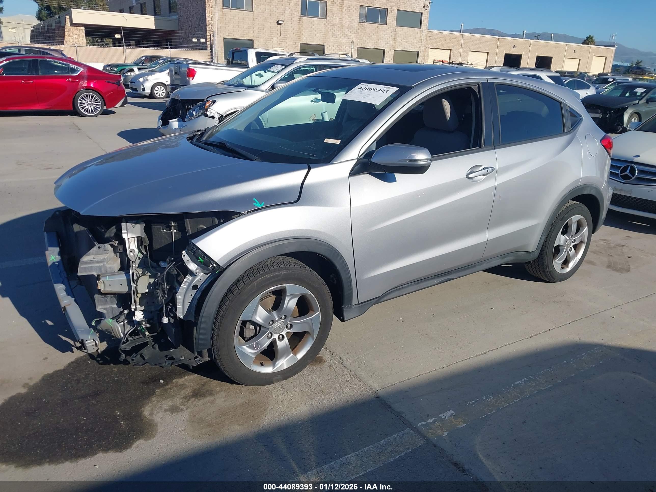 HONDA HR-V image 2