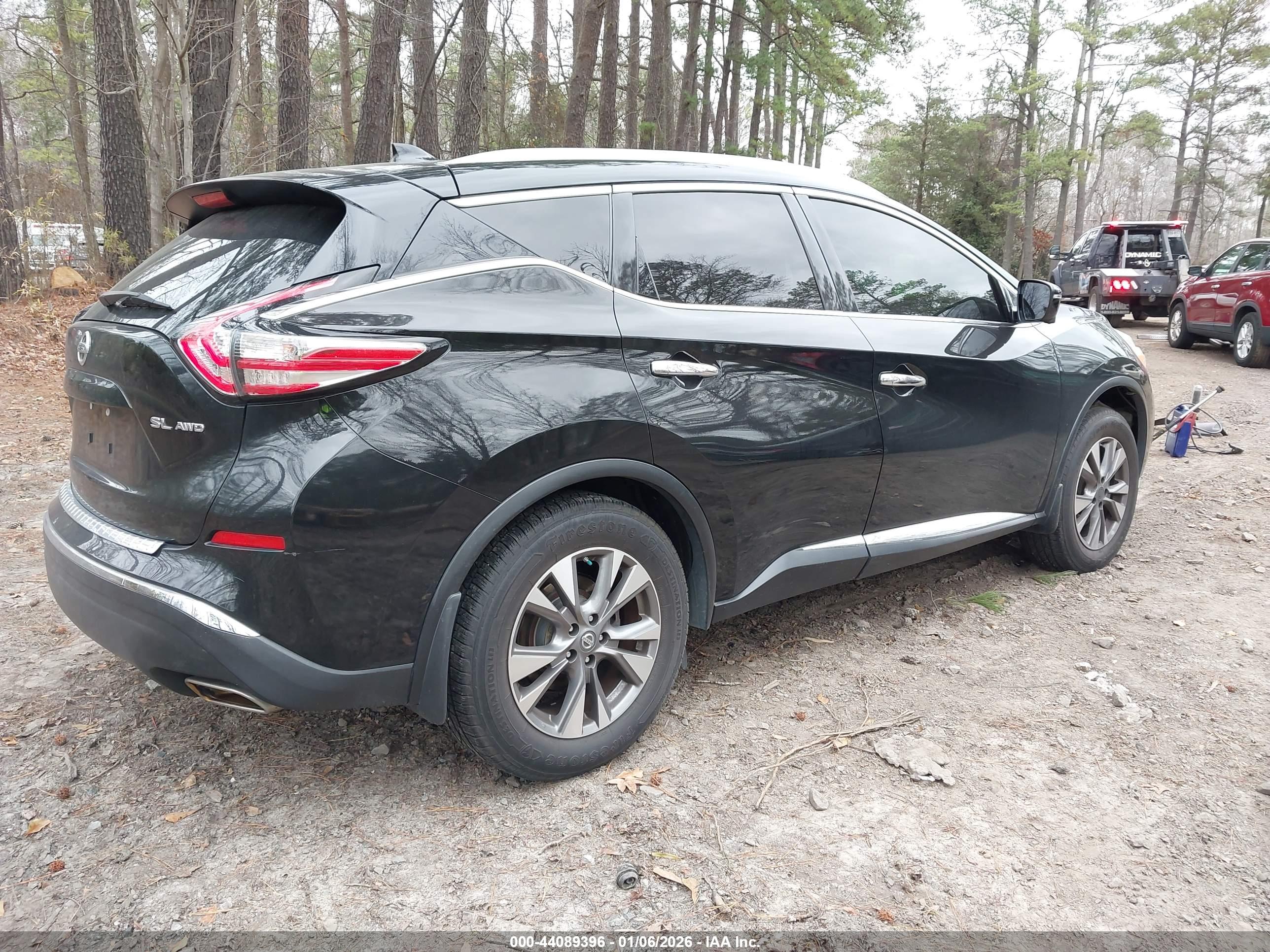 NISSAN MURANO image 4