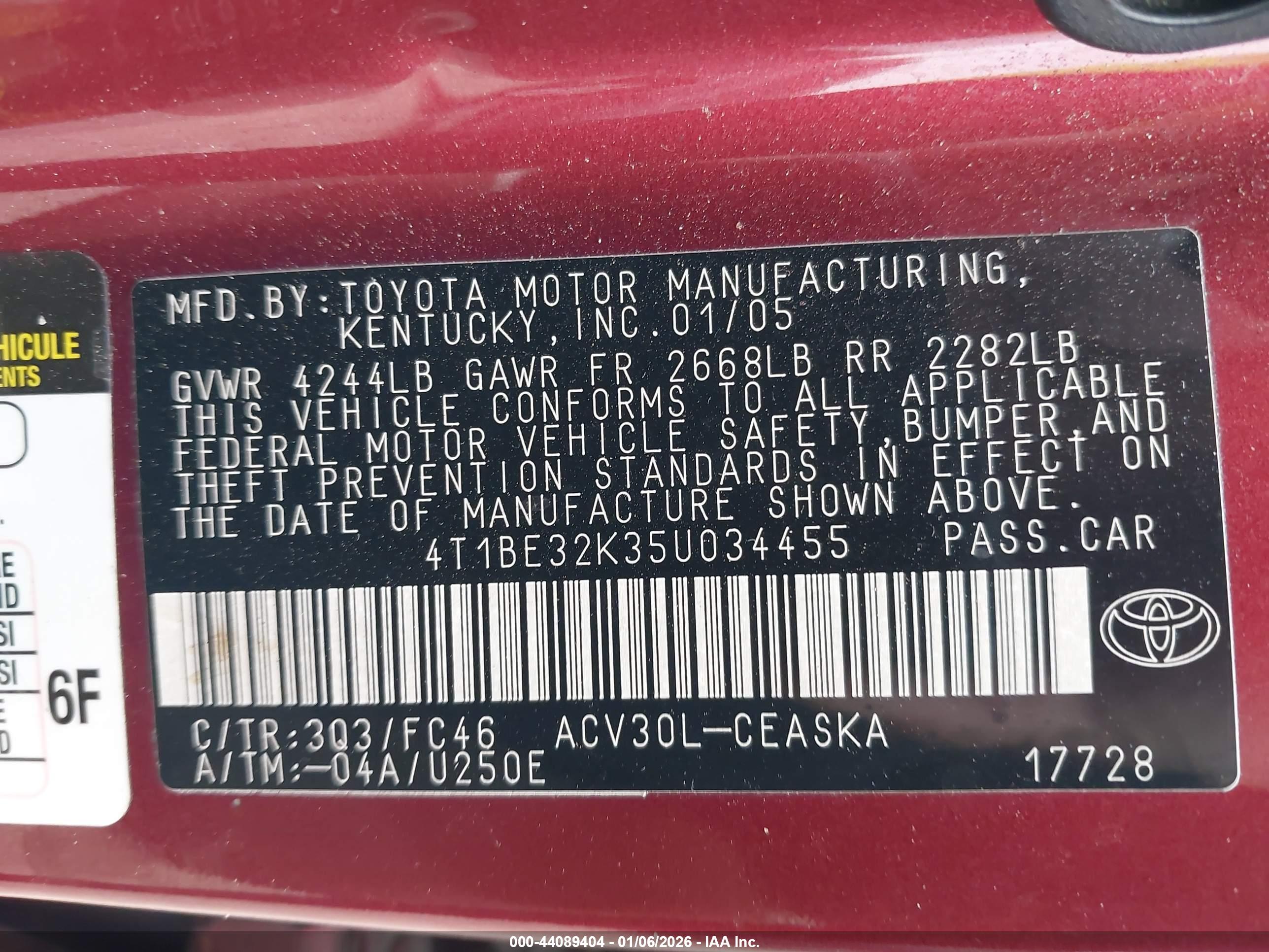 TOYOTA CAMRY image 9