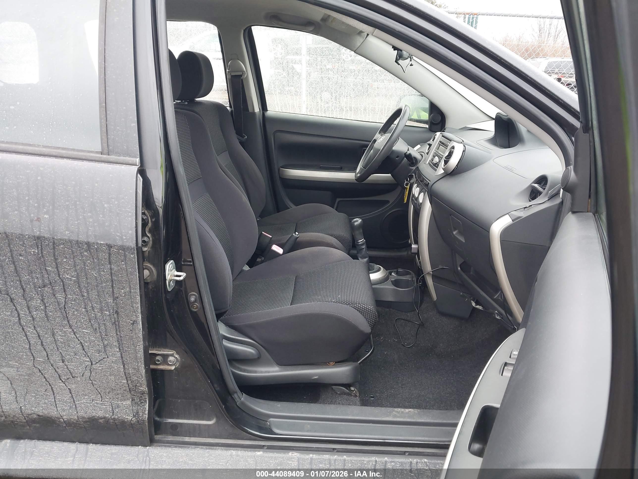 SCION XA image 5