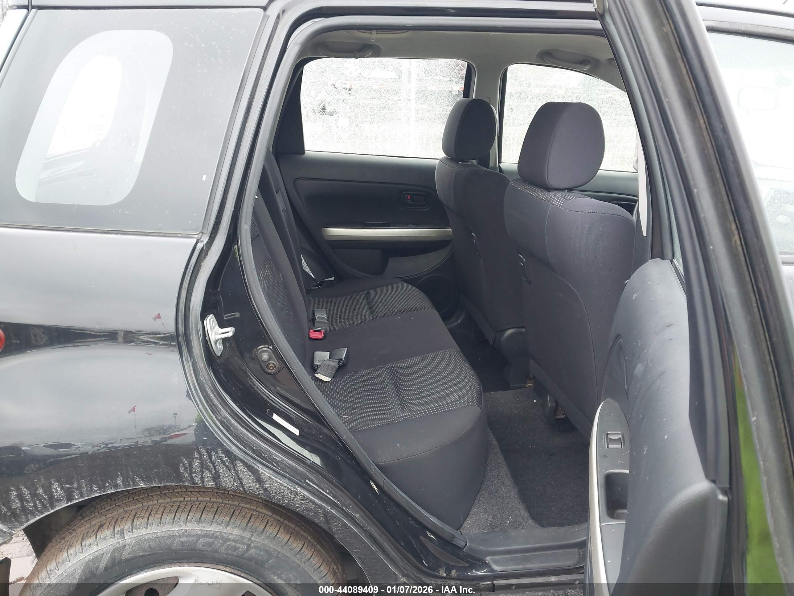 SCION XA image 8