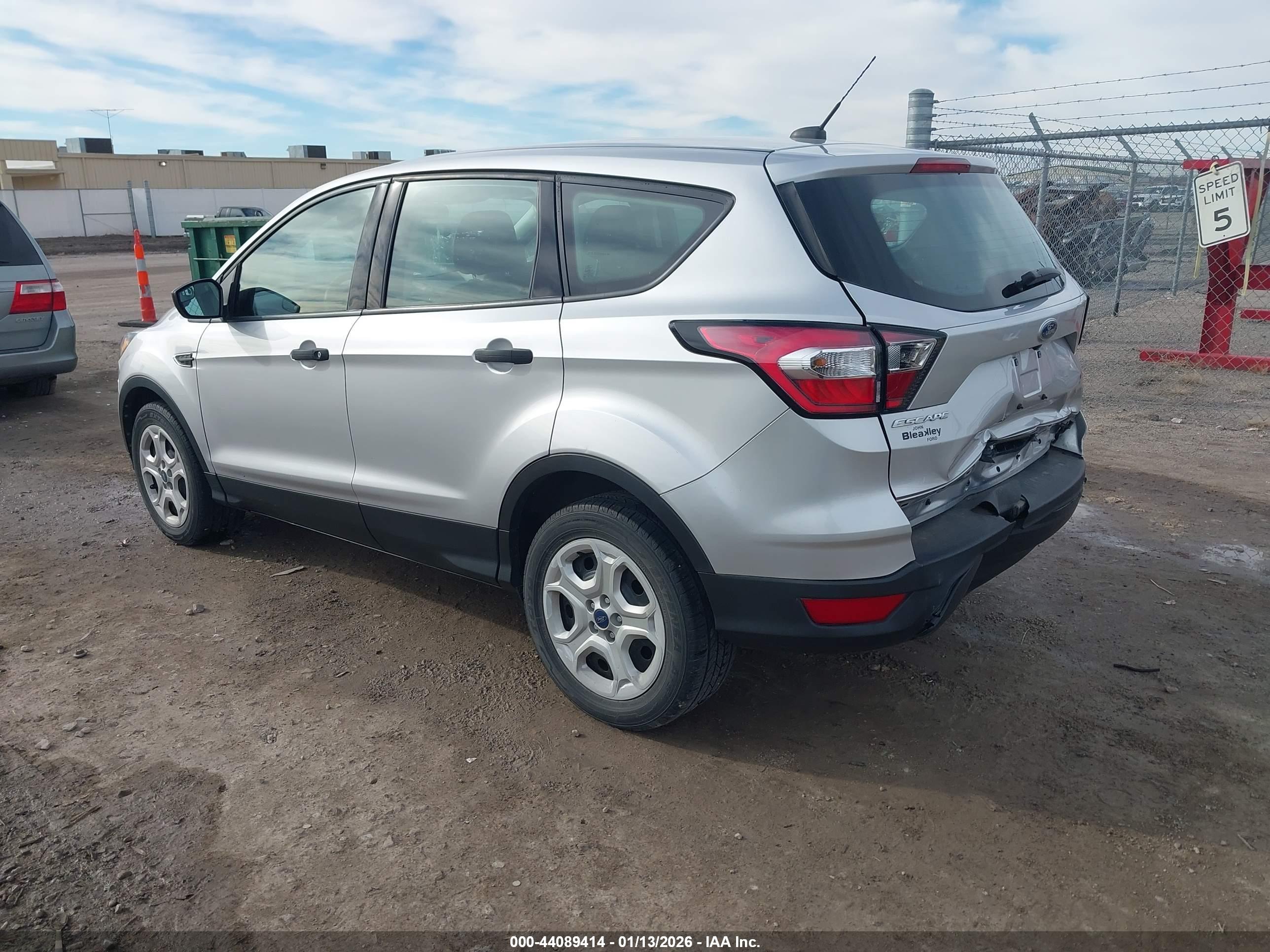 FORD ESCAPE image 3