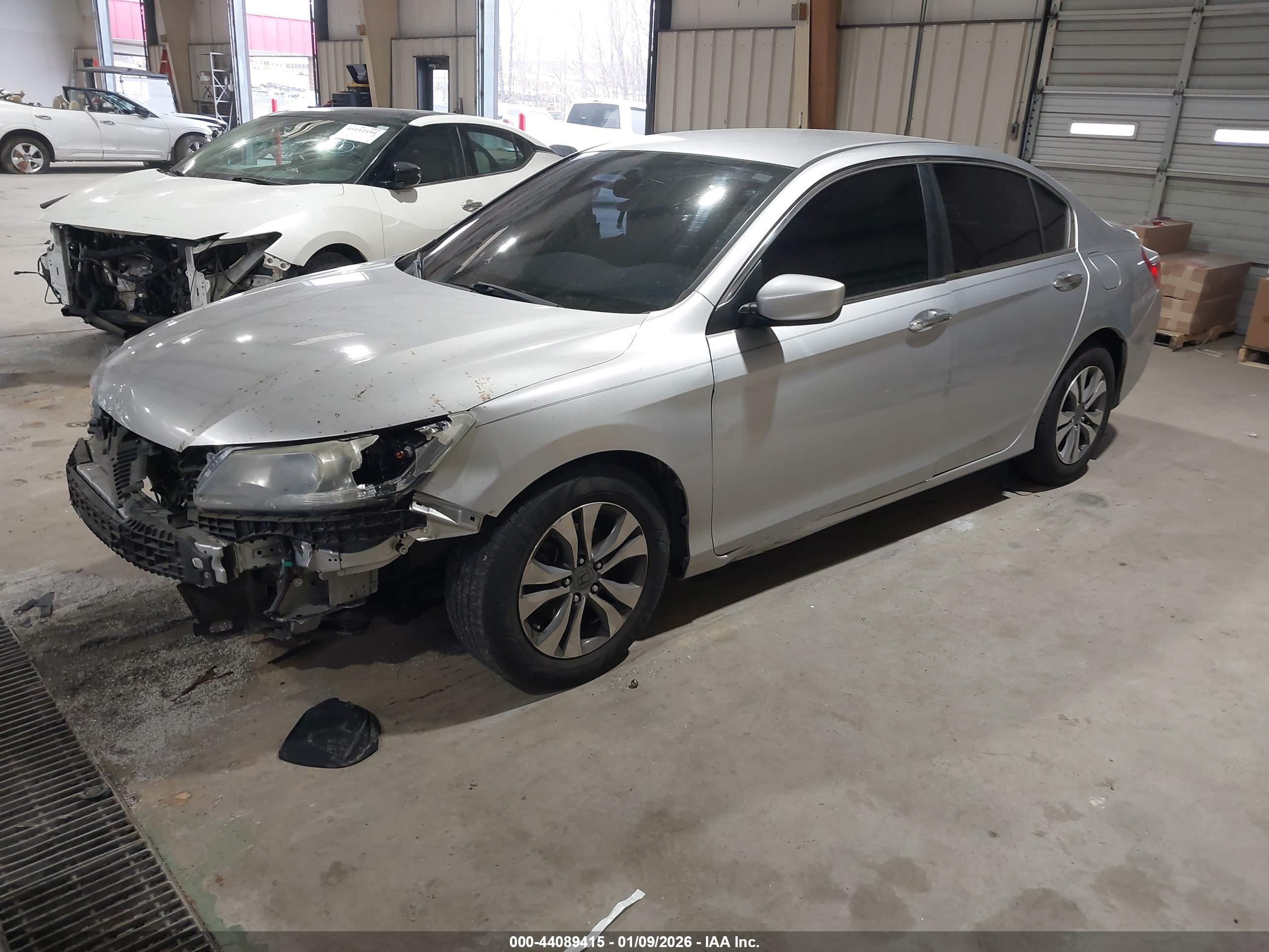 HONDA ACCORD image 2