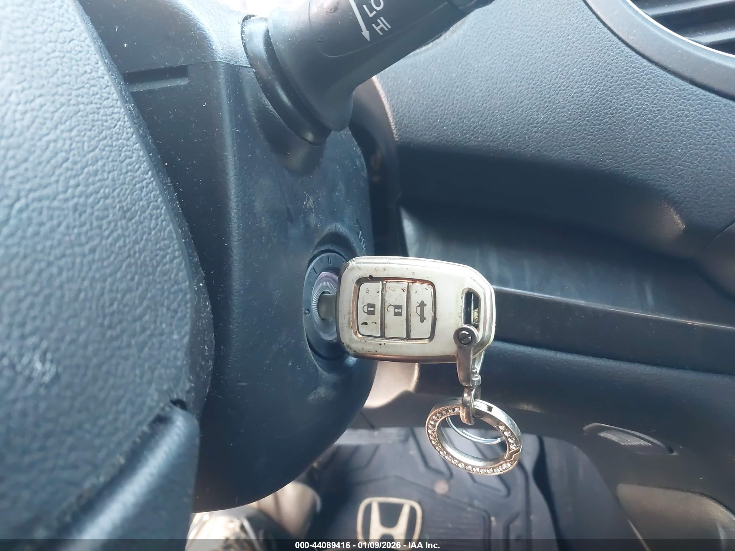 HONDA CR-V image 11
