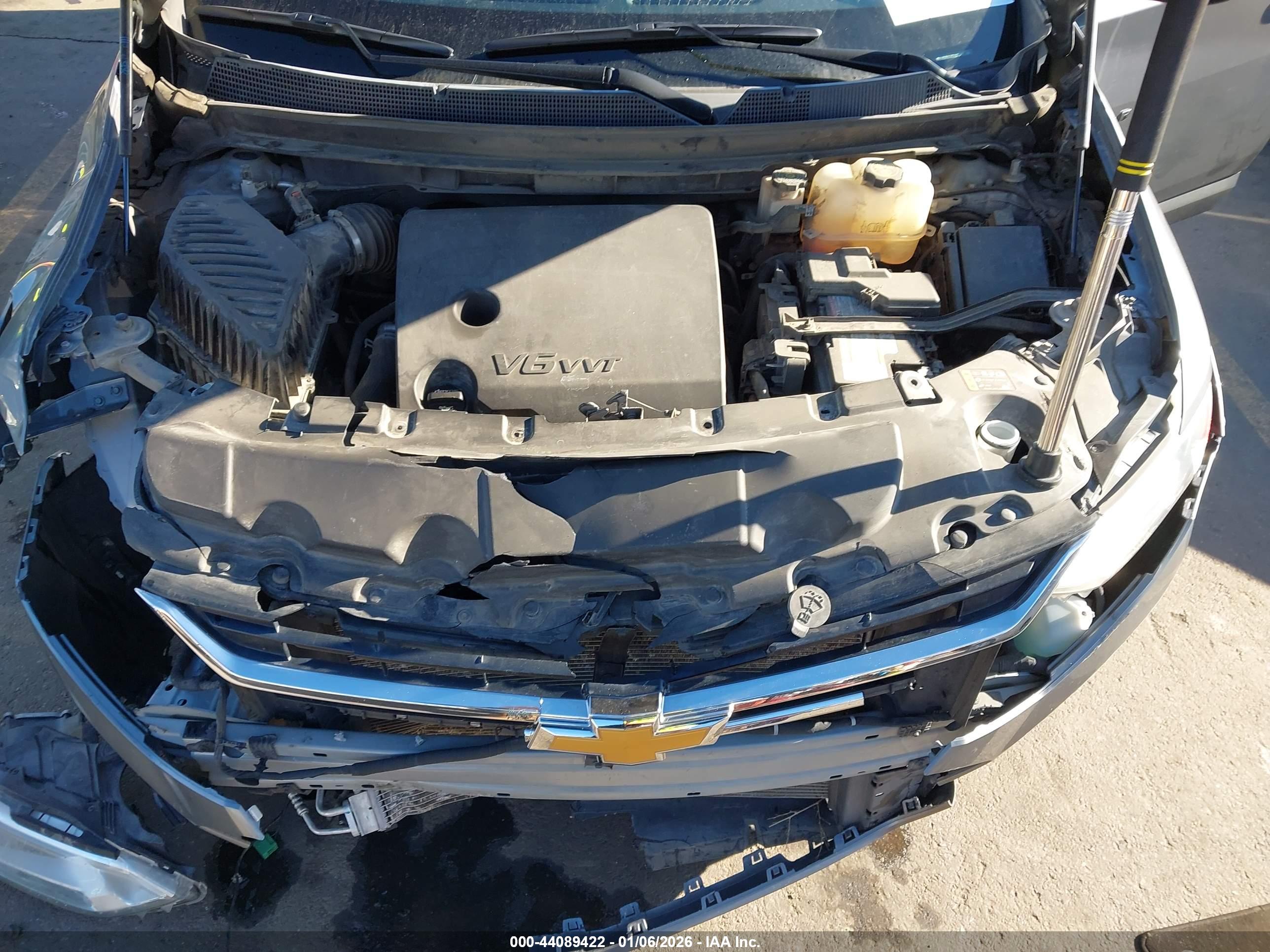CHEVROLET TRAVERSE image 10
