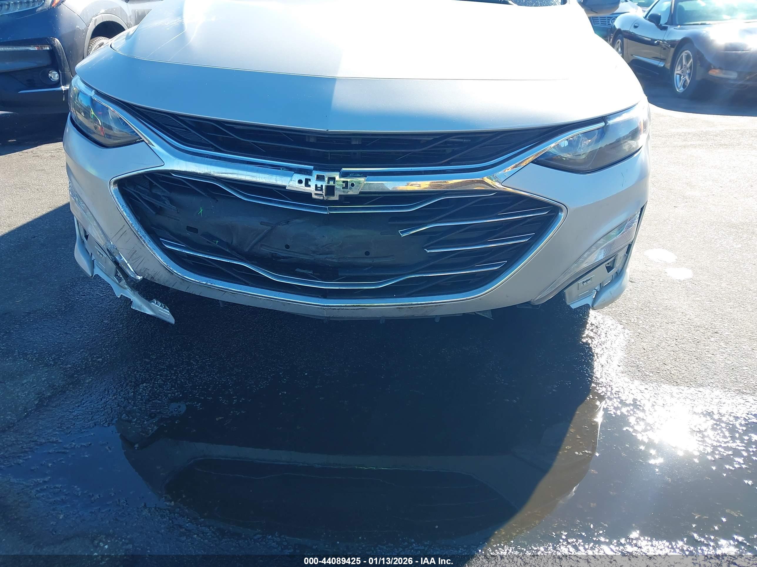 CHEVROLET MALIBU image 6