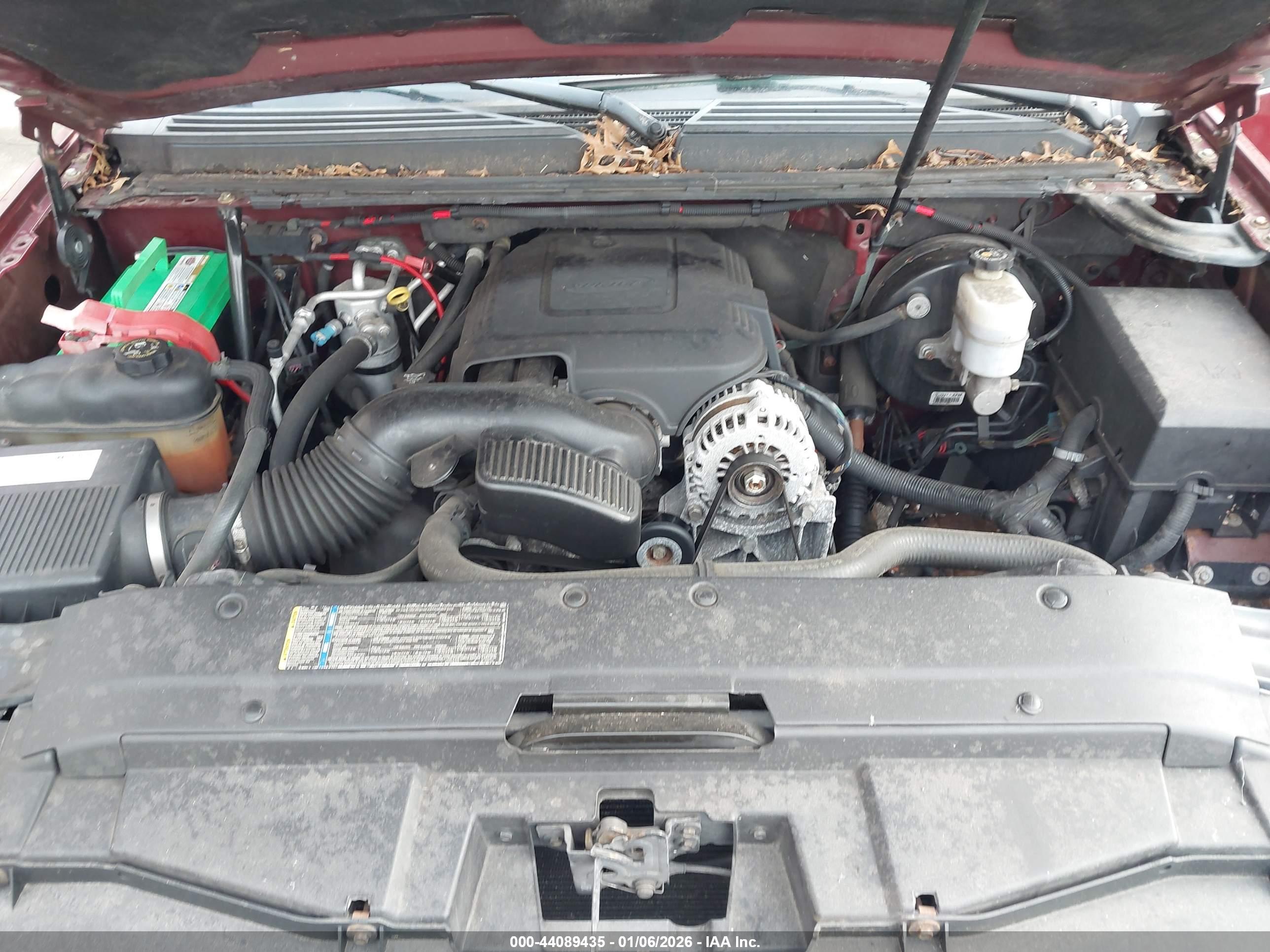 CHEVROLET TAHOE image 10
