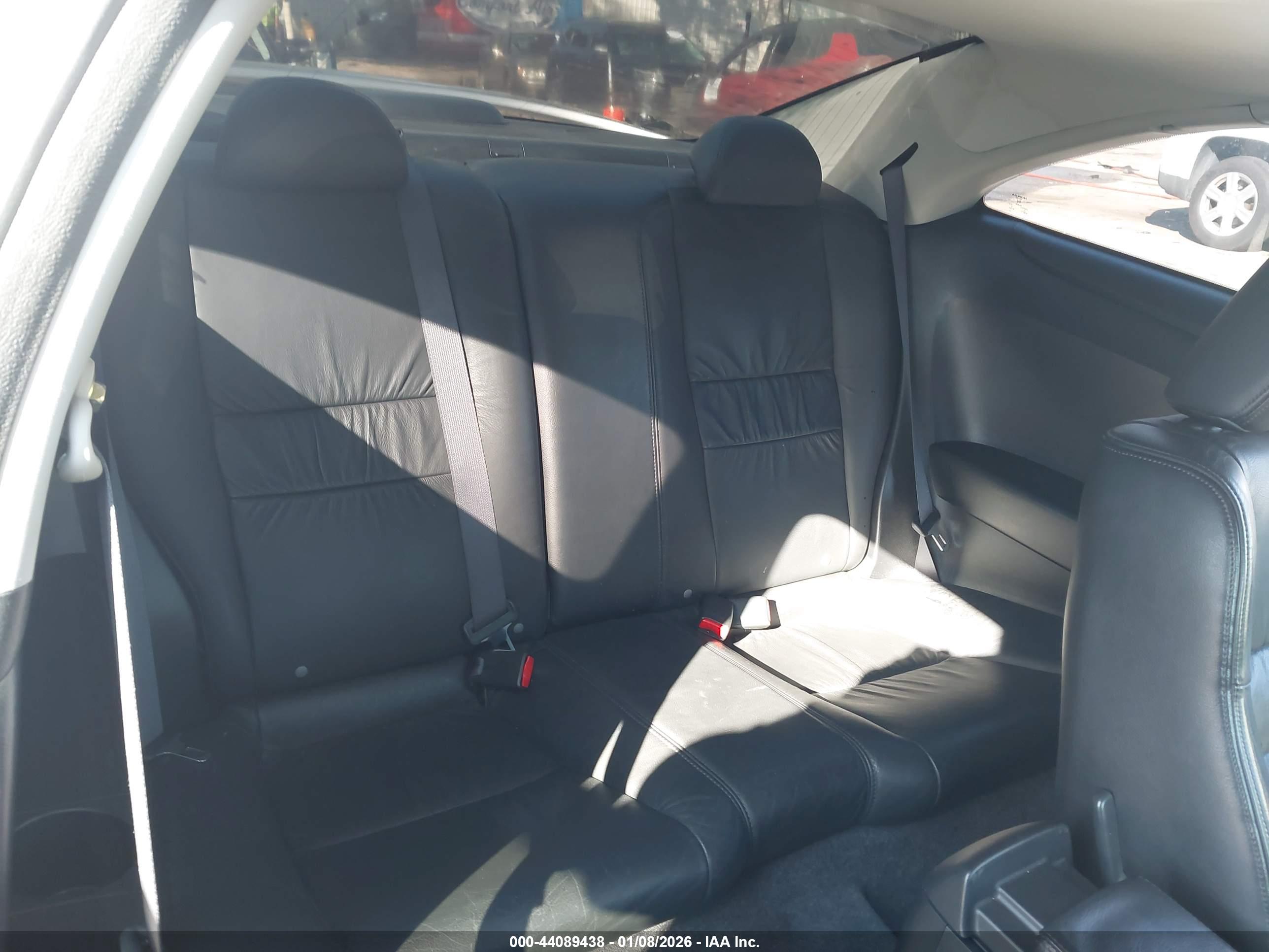 HONDA ACCORD image 8