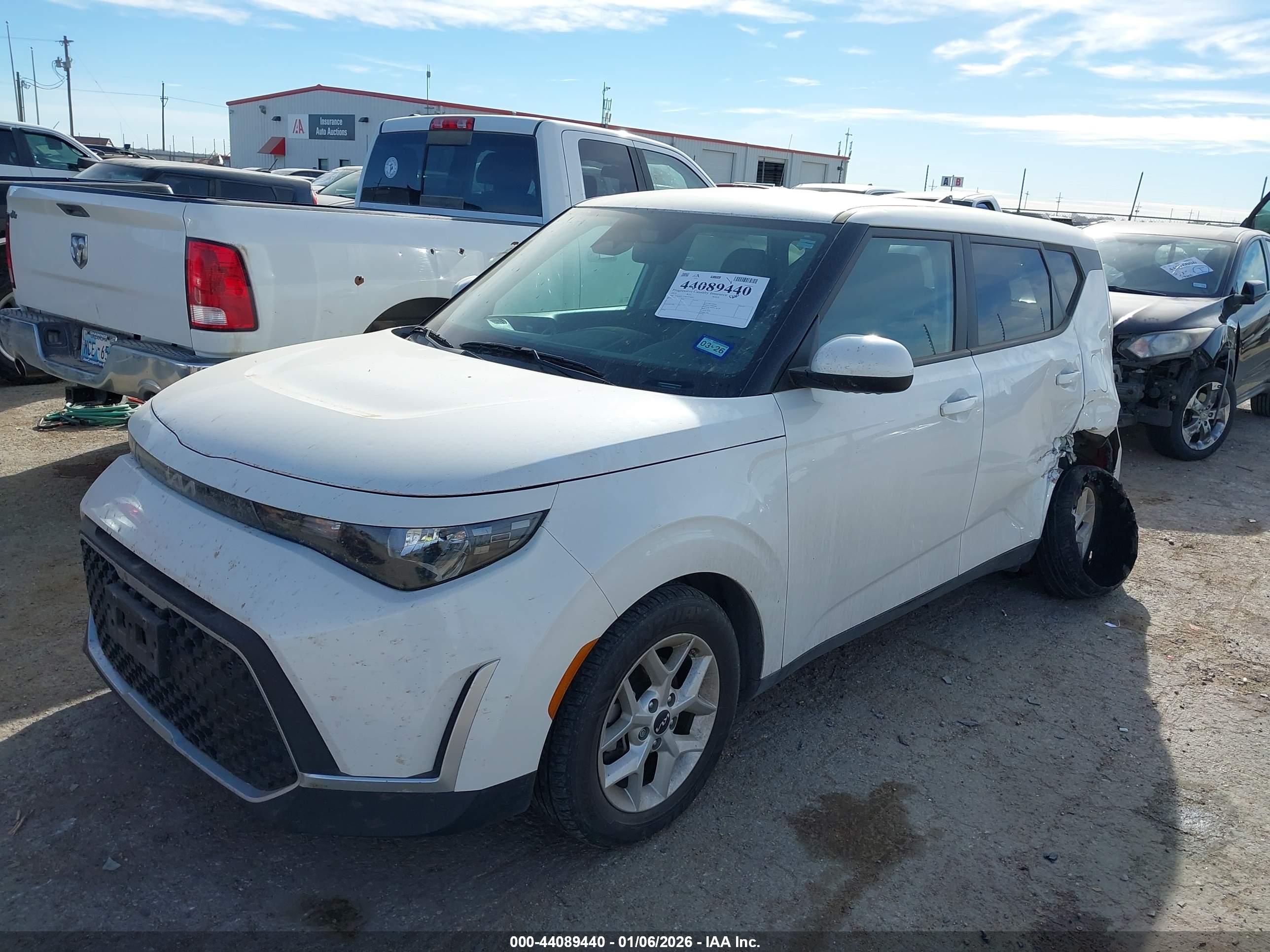 KIA SOUL image 2