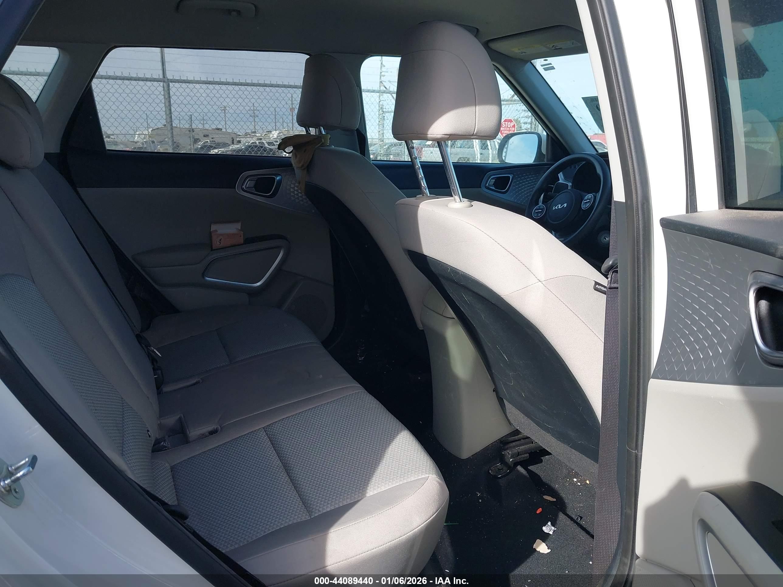 KIA SOUL image 8