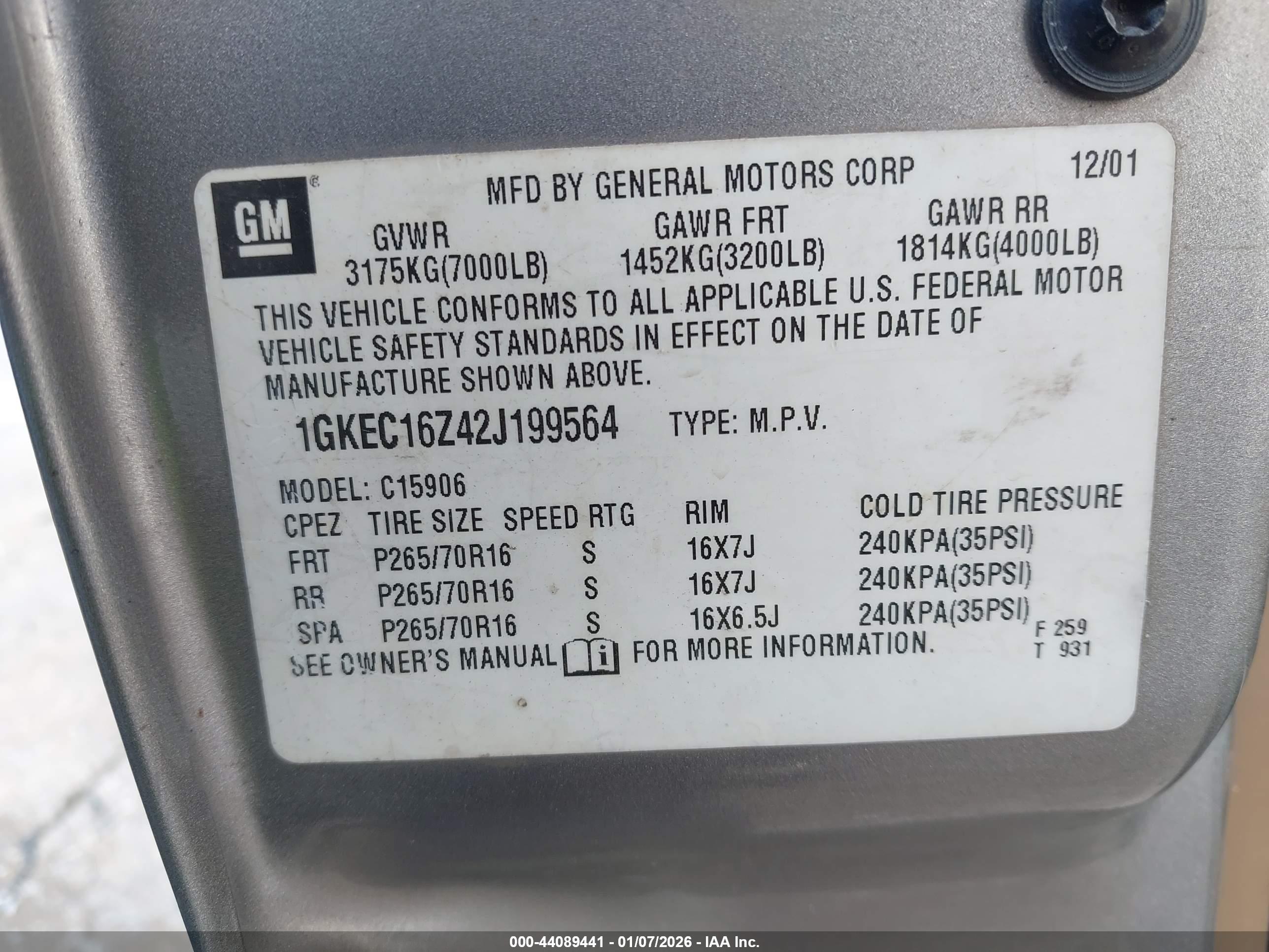 GMC YUKON image 9