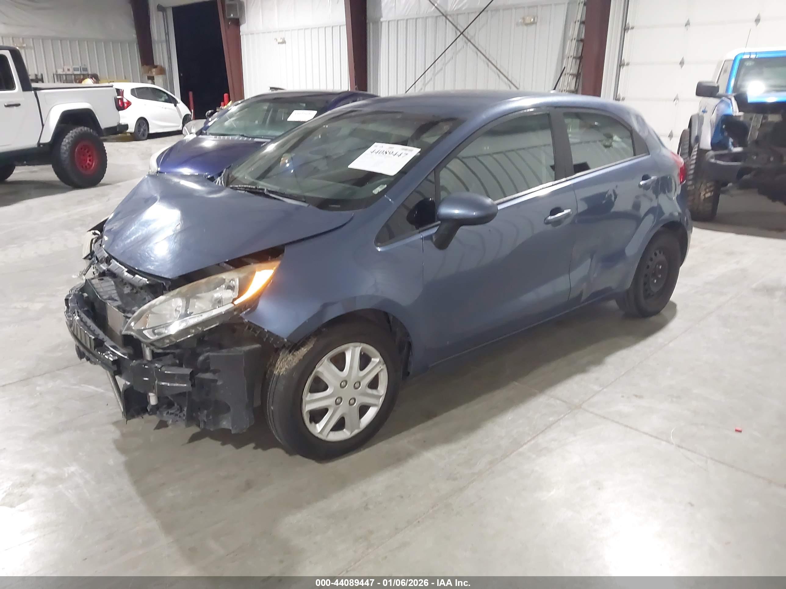 KIA RIO image 2