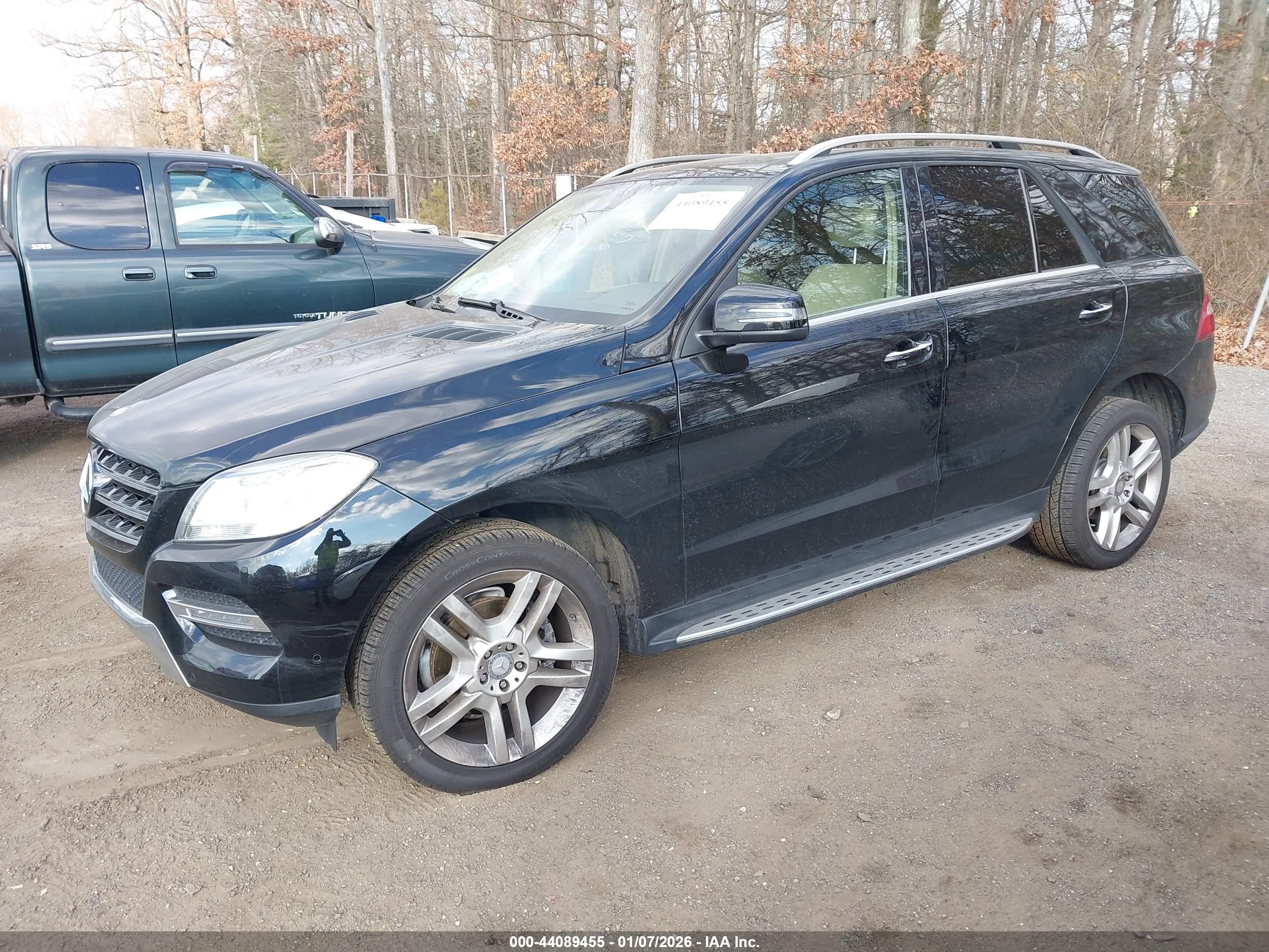 MERCEDES-BENZ ML image 2