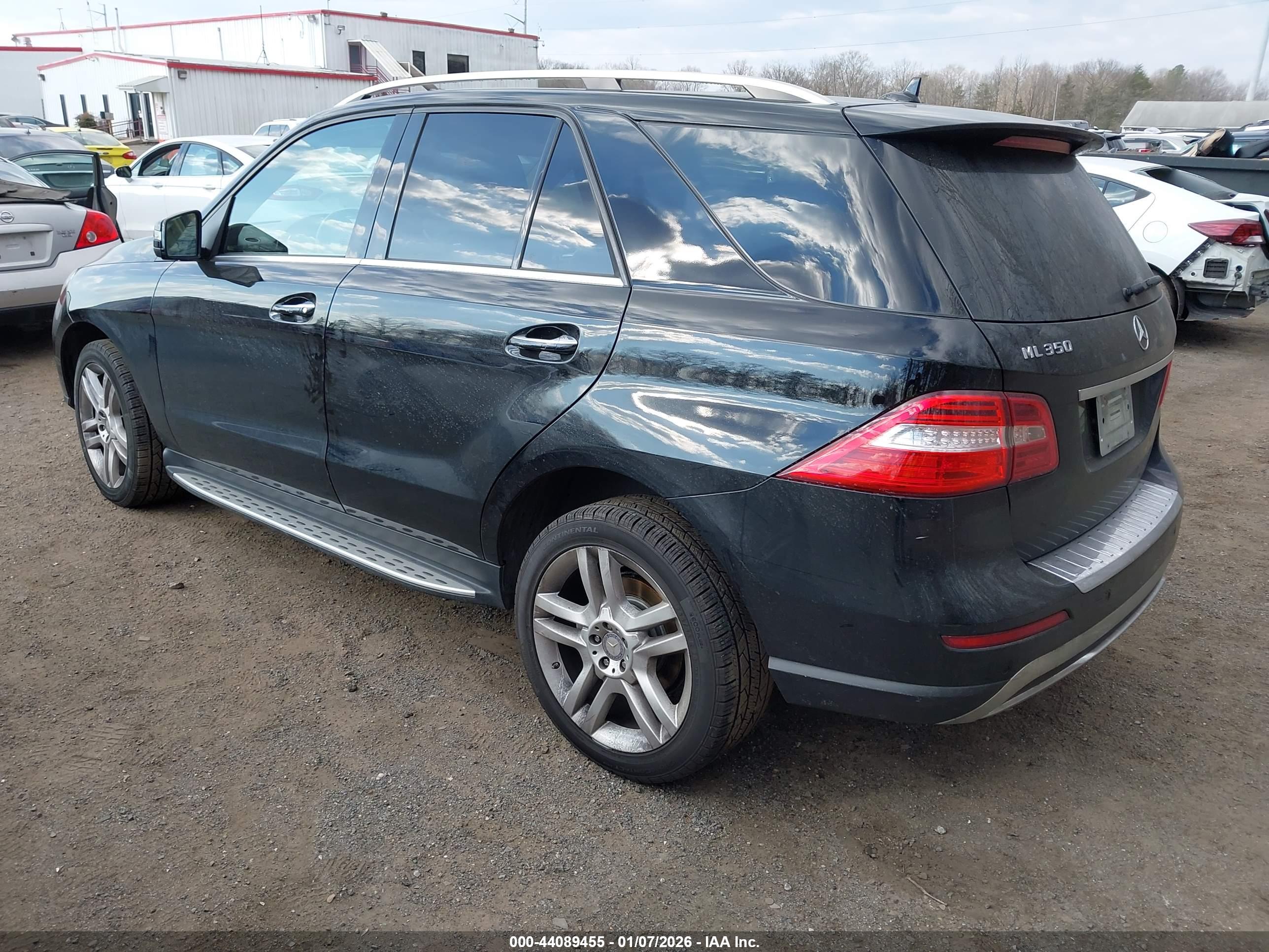 MERCEDES-BENZ ML image 3