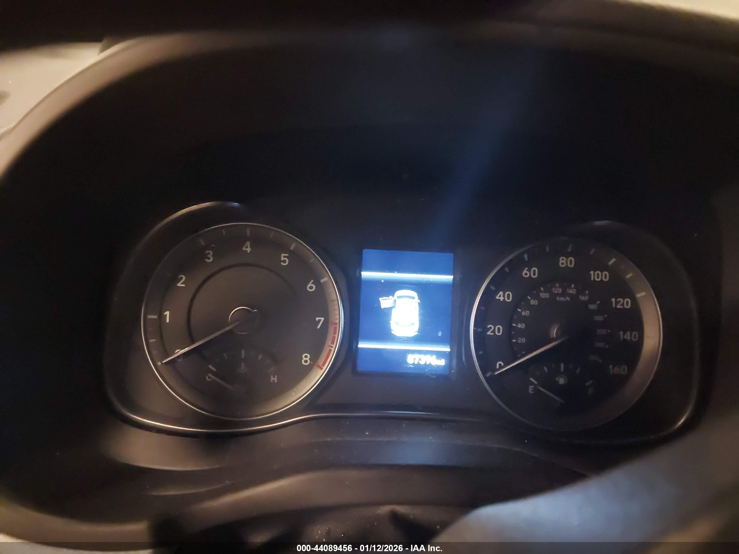 HYUNDAI KONA image 7