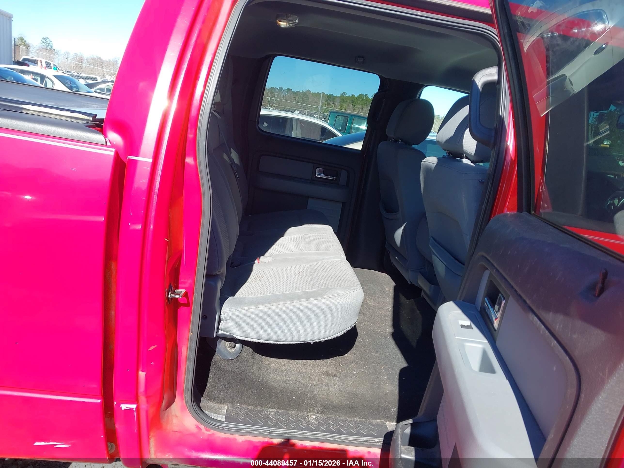 FORD F-150 image 8