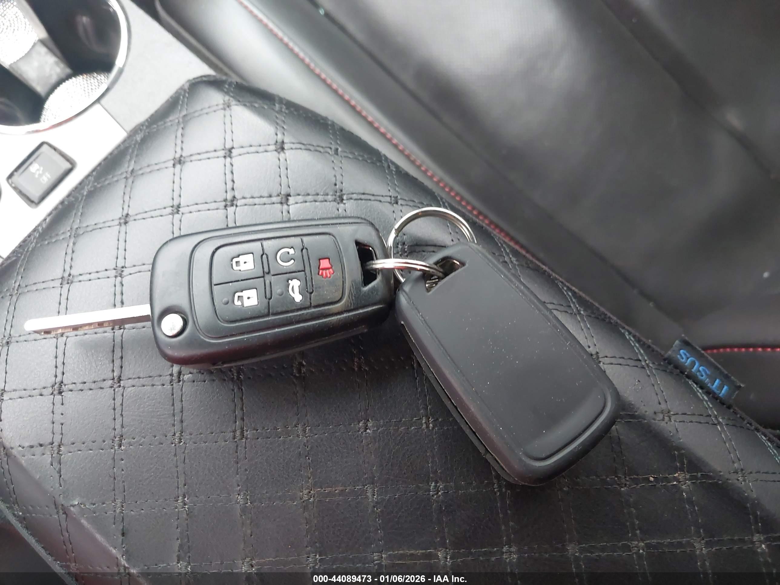 GMC TERRAIN image 11