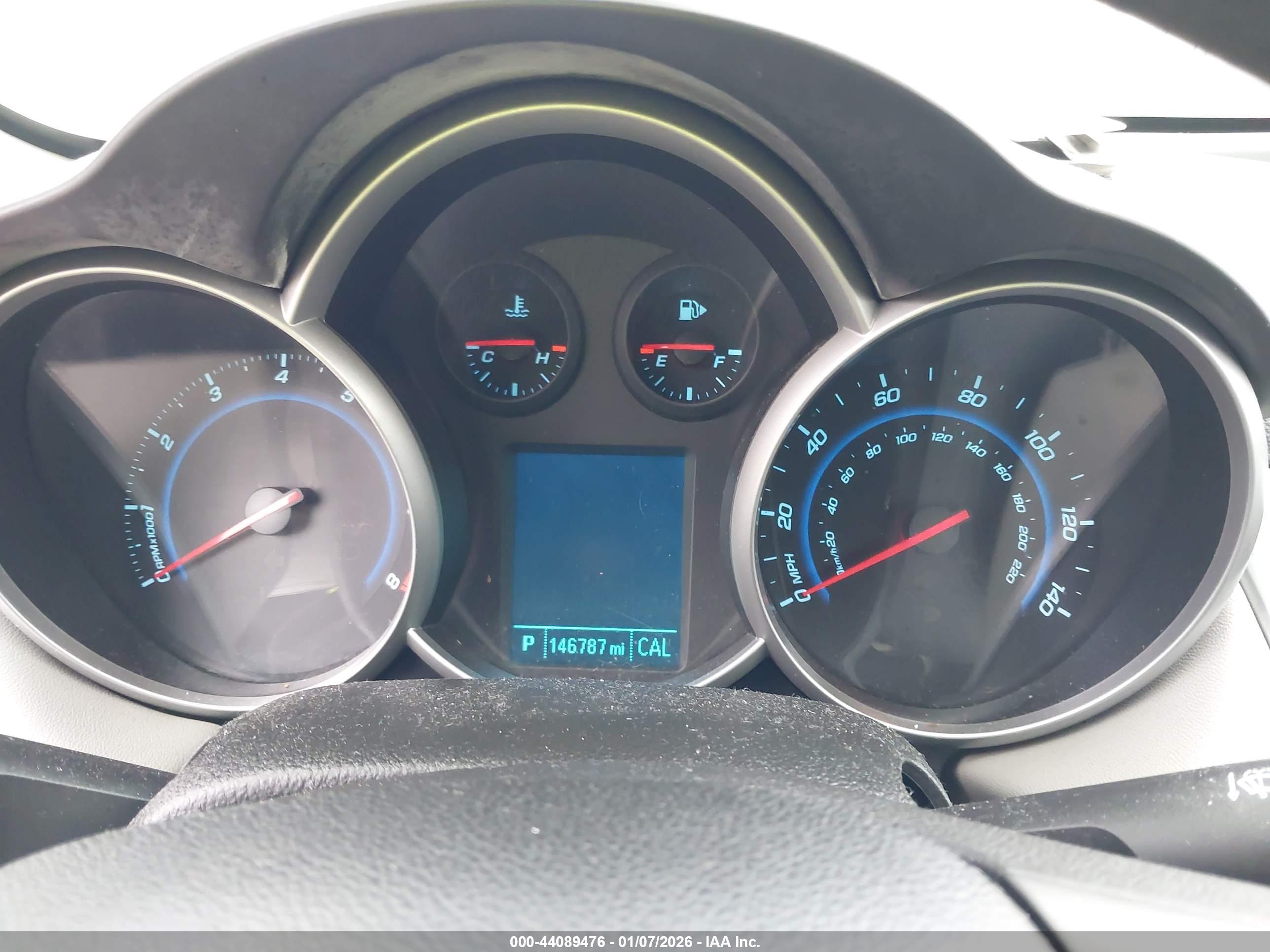 CHEVROLET CRUZE image 7