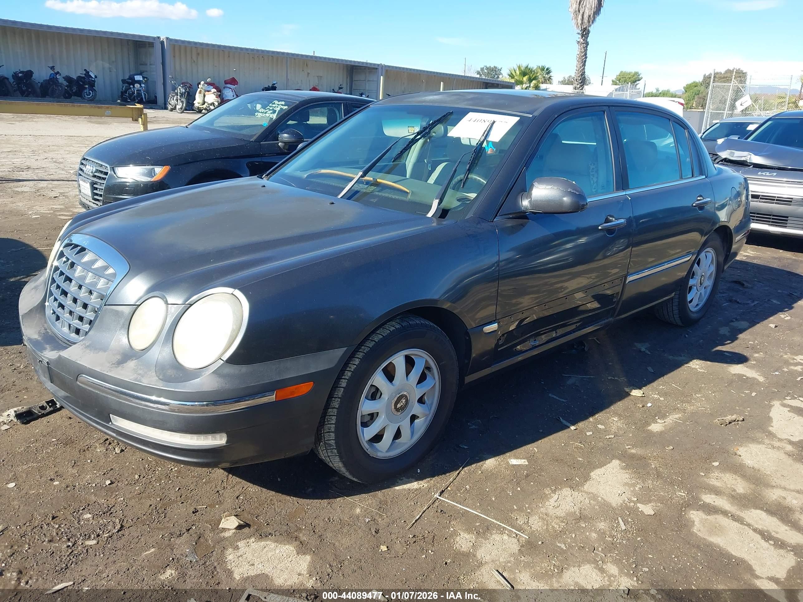 KIA AMANTI image 2