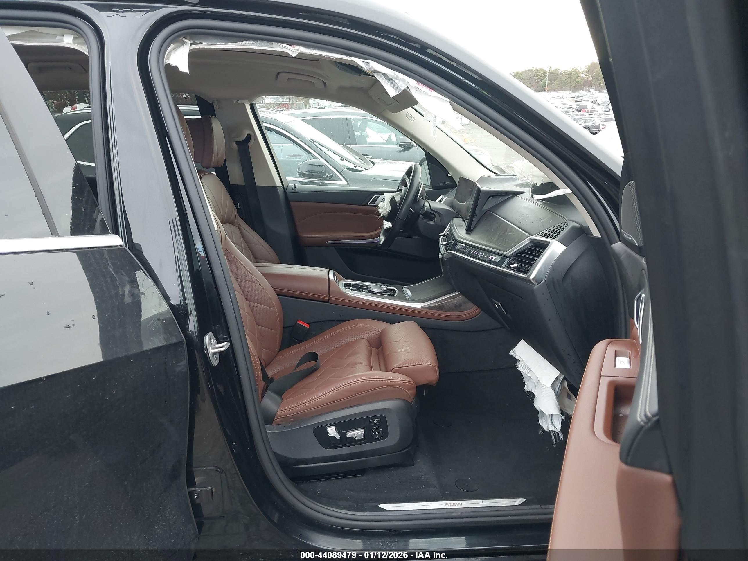 BMW X7 image 5