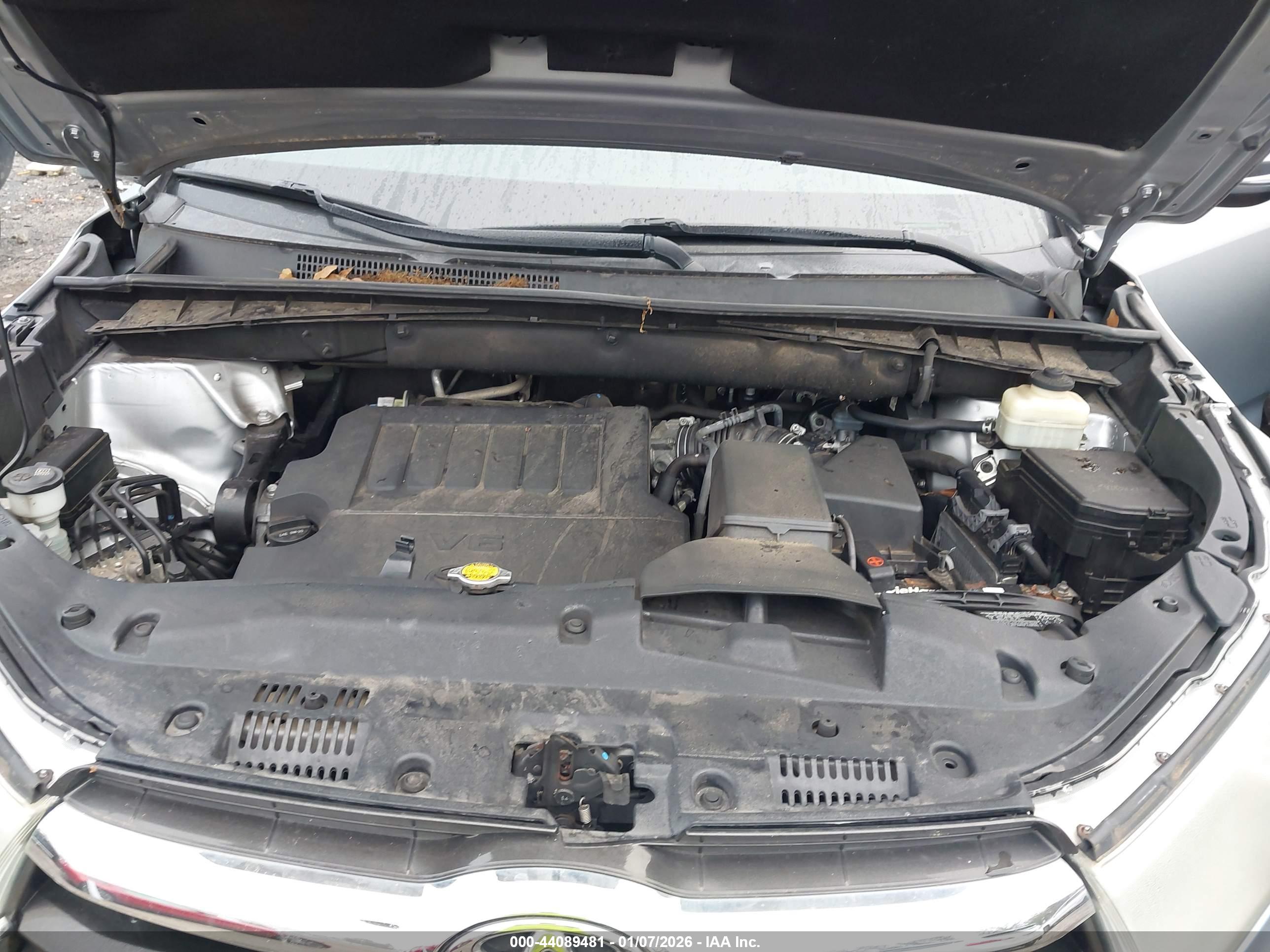 TOYOTA HIGHLANDER image 10