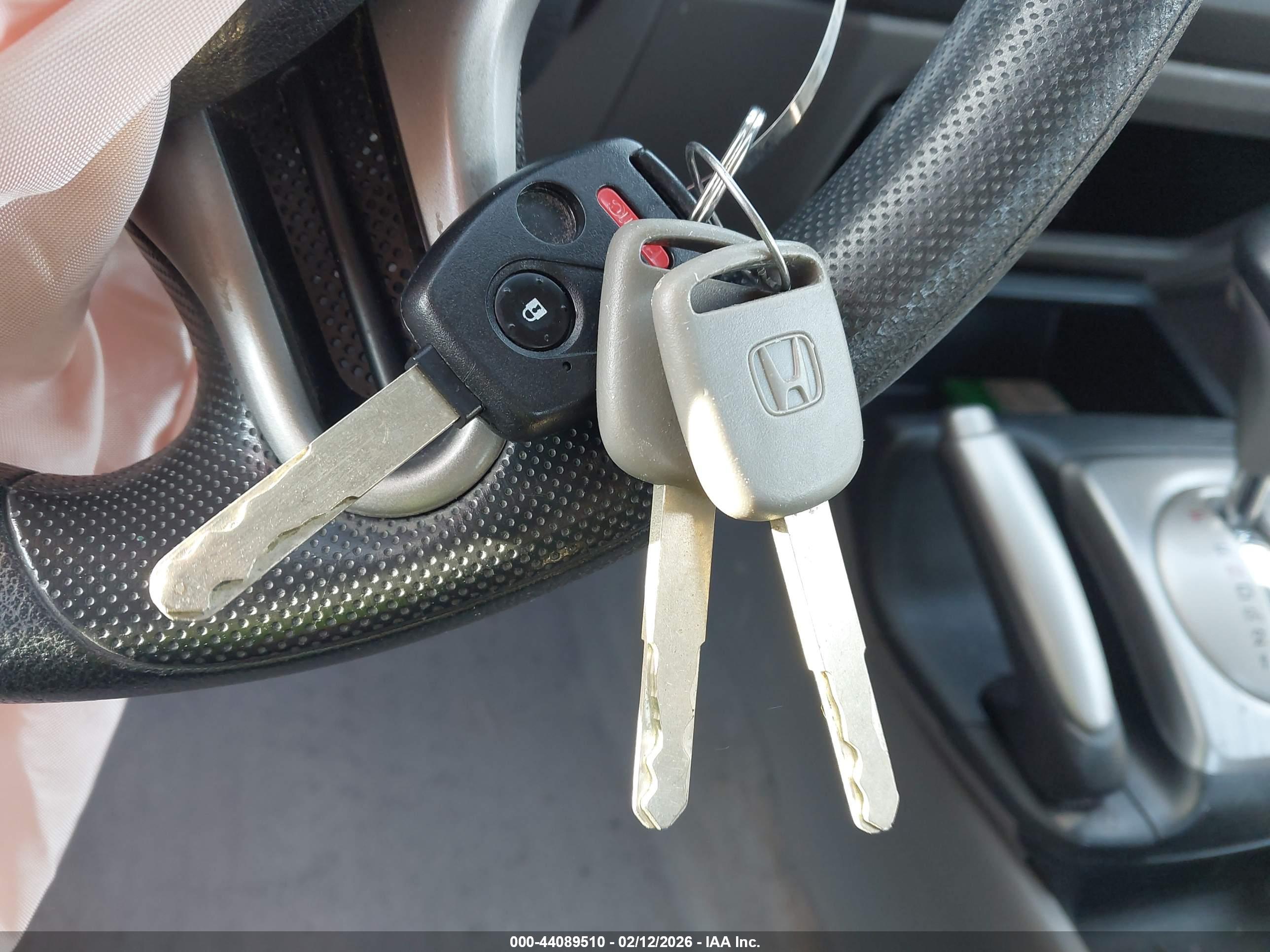 HONDA CIVIC image 11