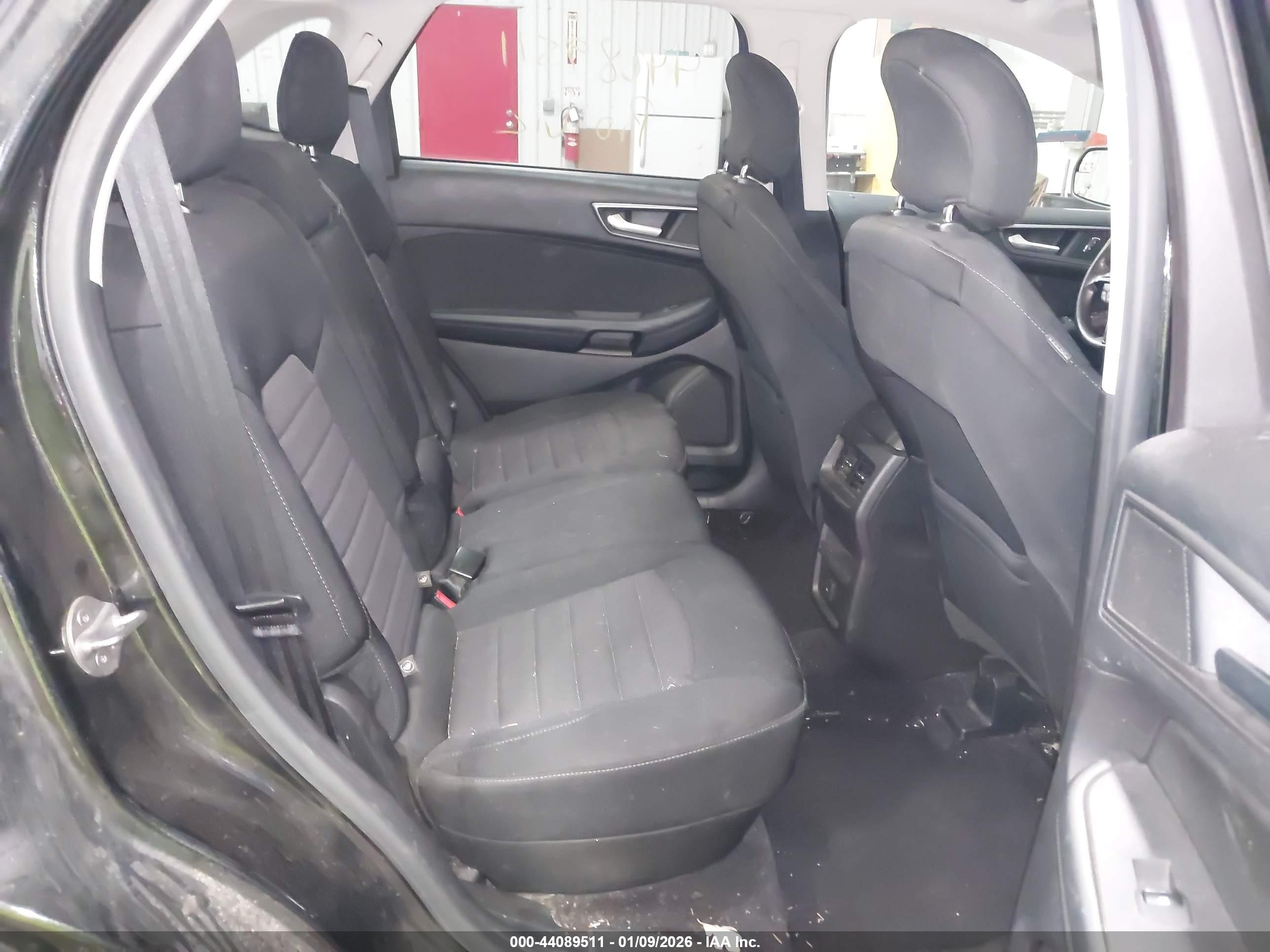 FORD EDGE image 8
