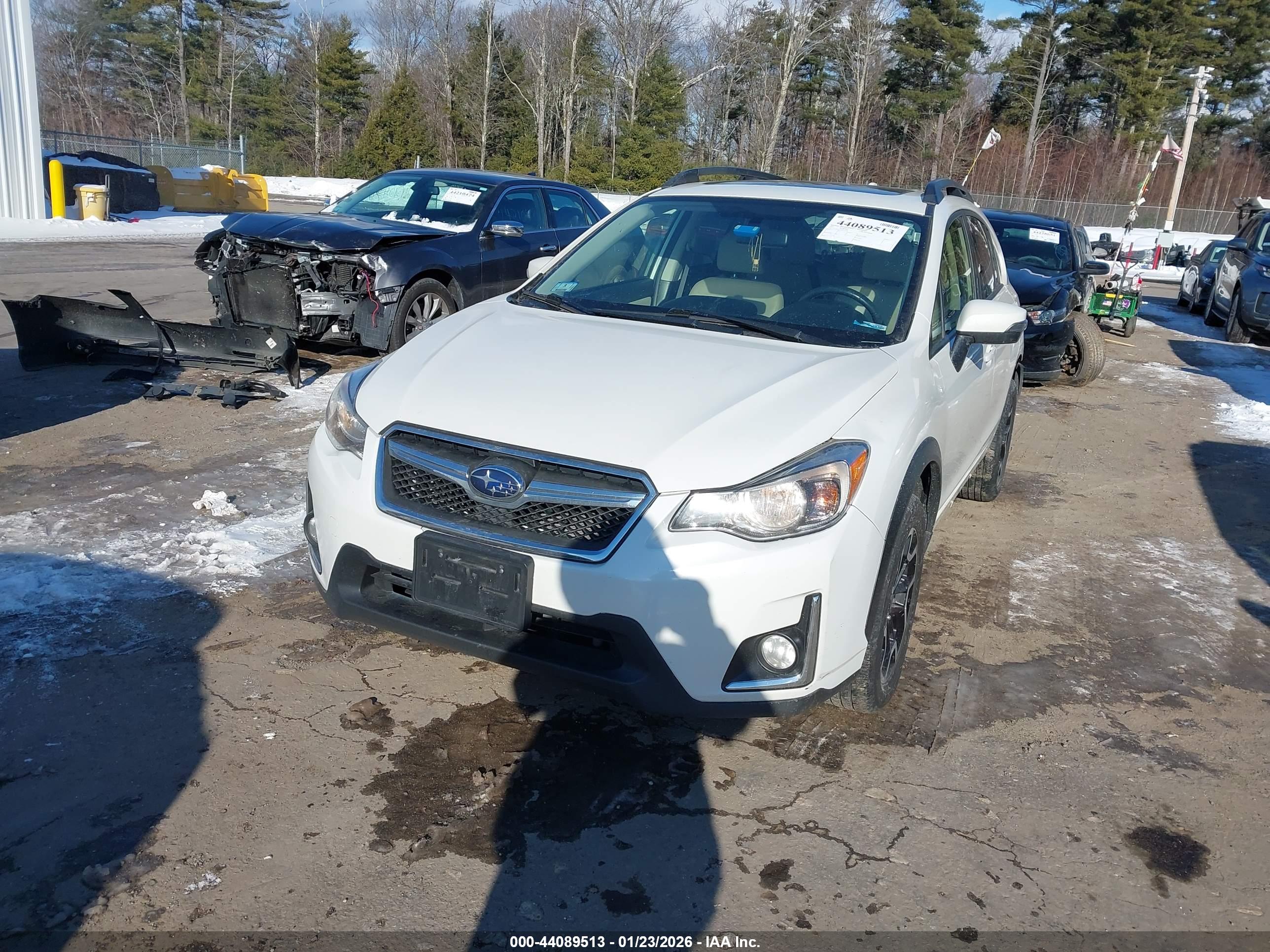SUBARU CROSSTREK image 2