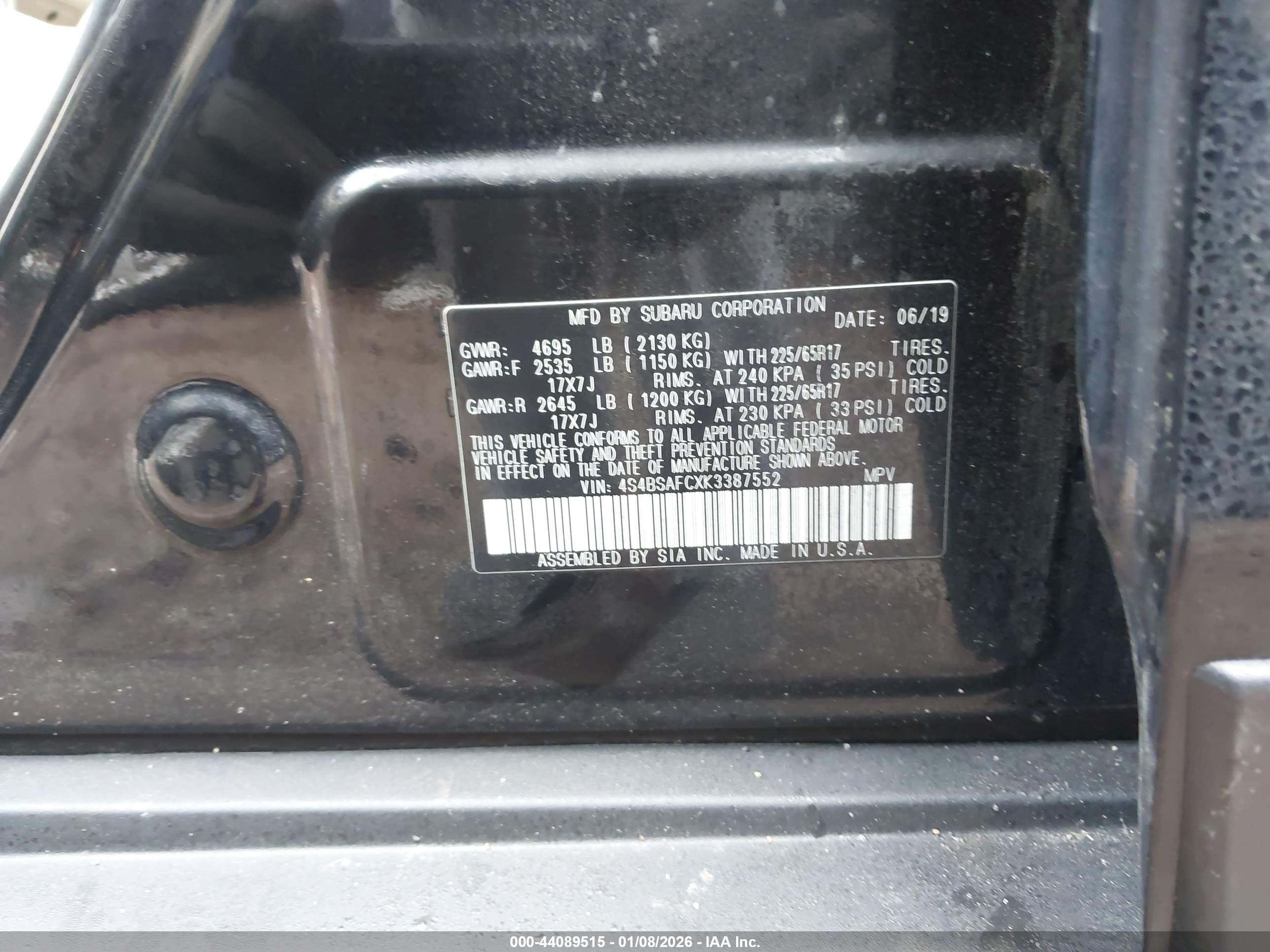 SUBARU OUTBACK image 9