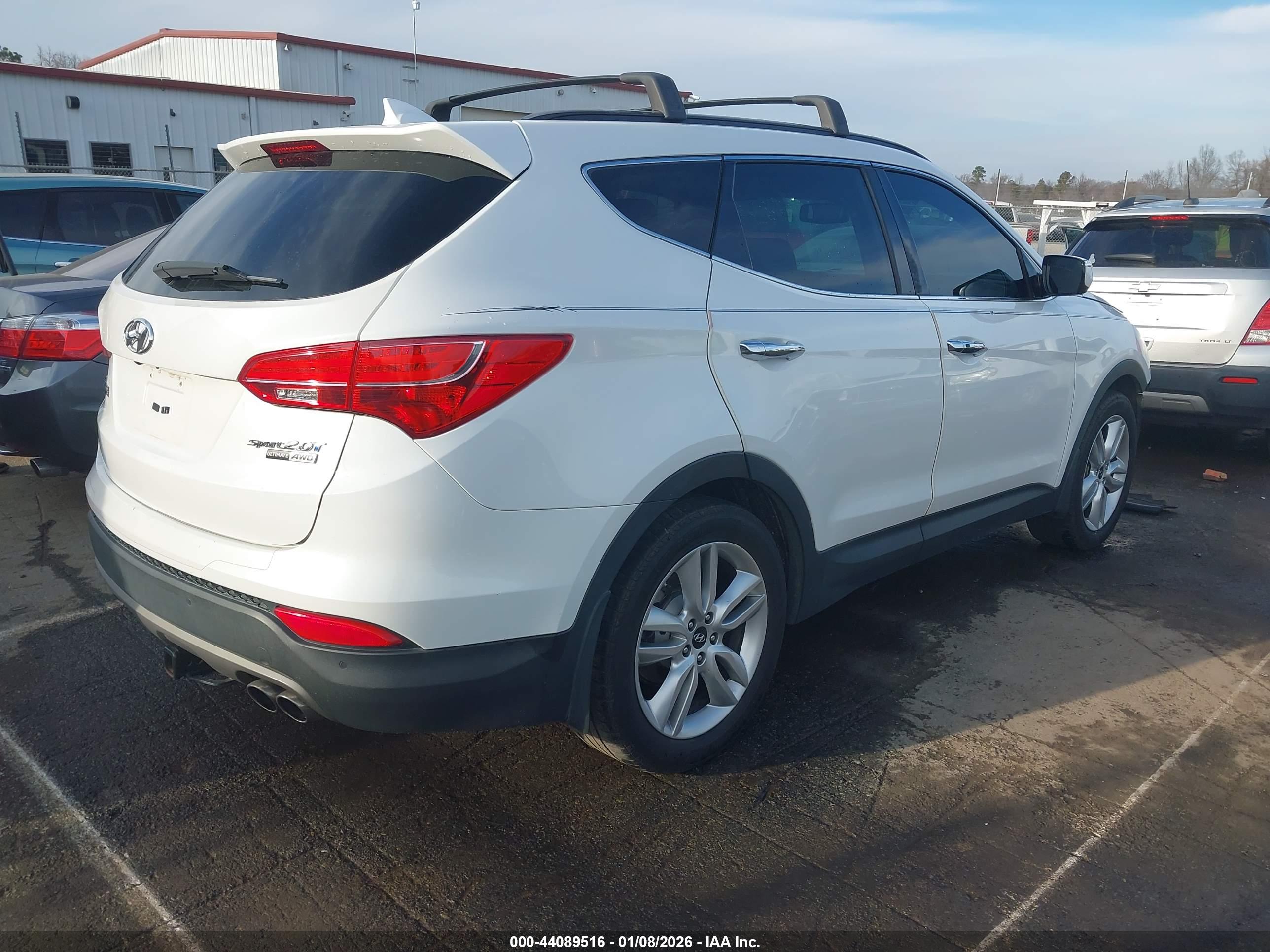 HYUNDAI SANTA image 4