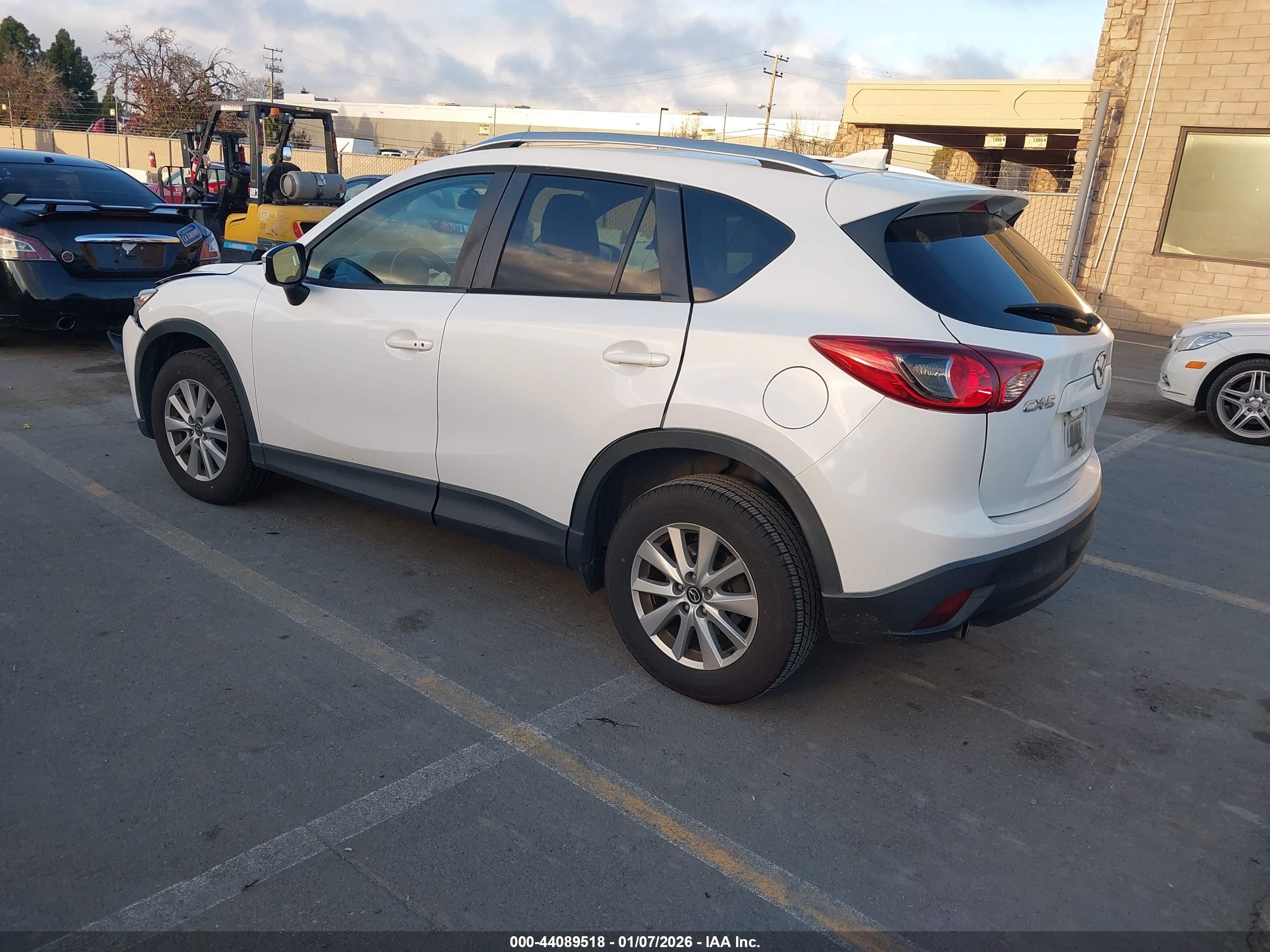 MAZDA CX-5 image 3