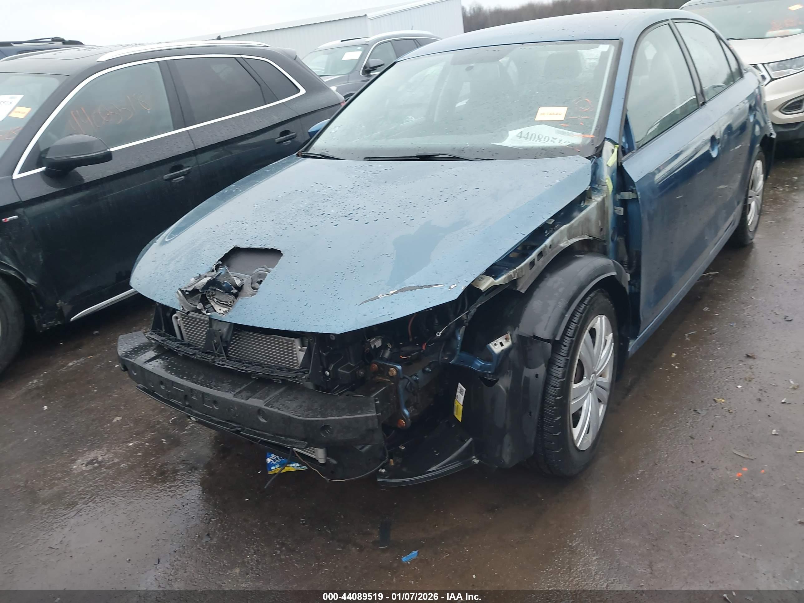 VOLKSWAGEN JETTA image 6