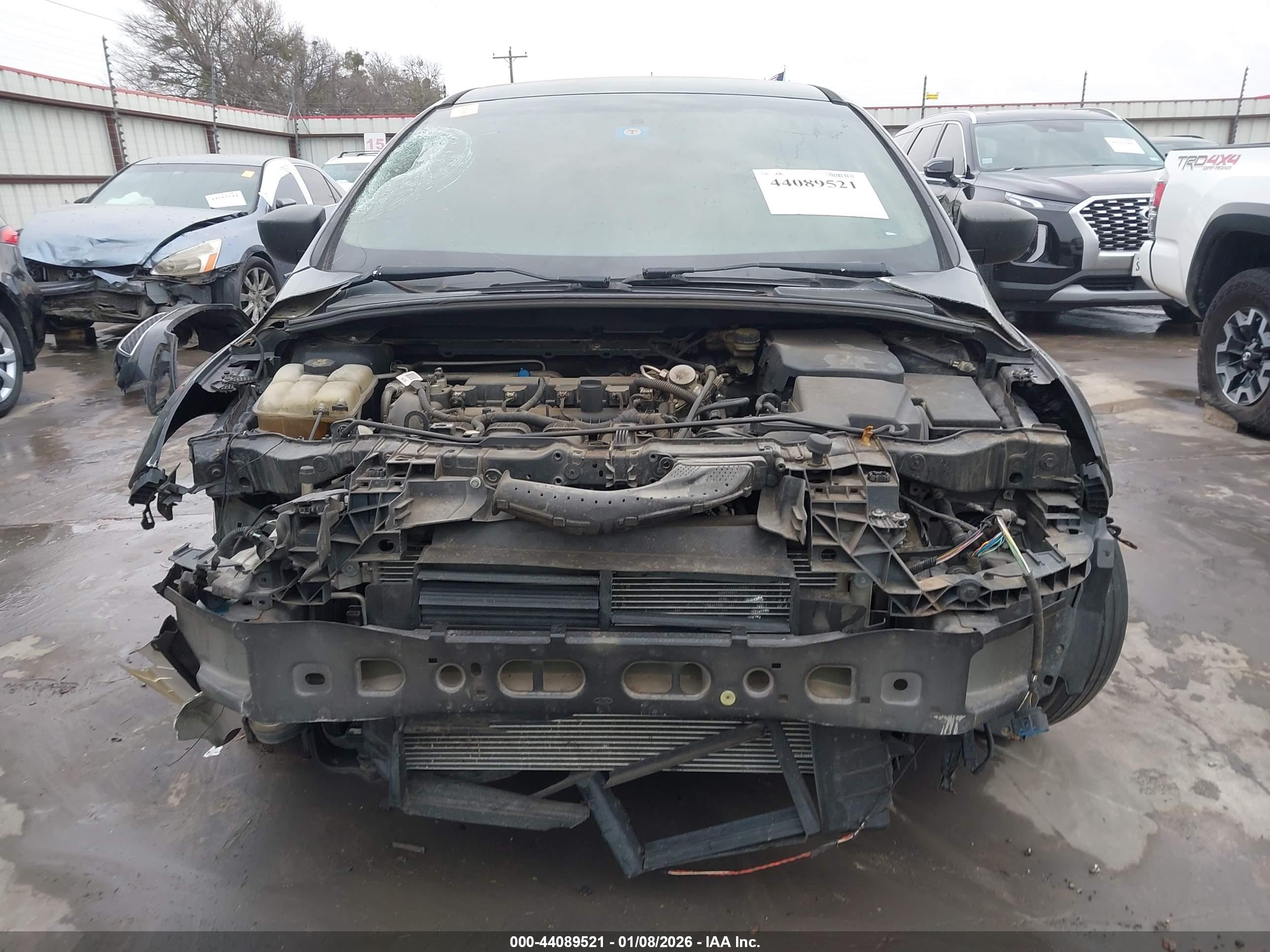 FORD FOCUS image 6